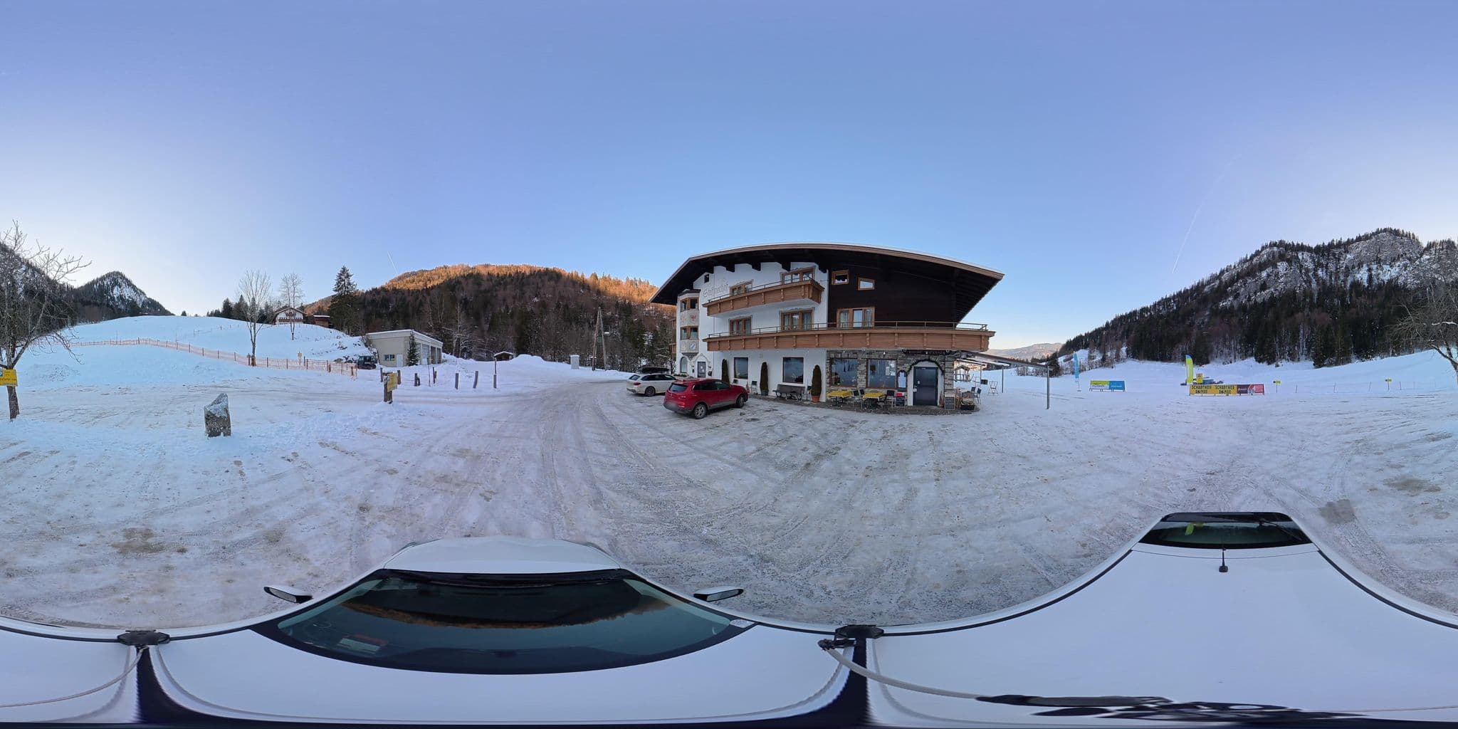 Street view near Gasthaus Staffenberg, Kössen — © osmplus_org (CC BY-SA · Mapillary)