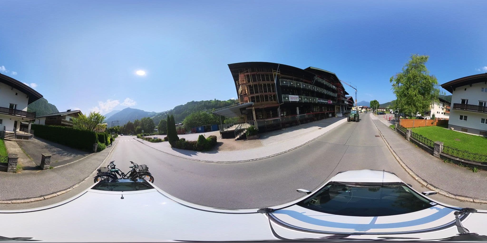 Street view near Apartmenthouse Toni, Kaprun — © osmplus_org (CC BY-SA · Mapillary)