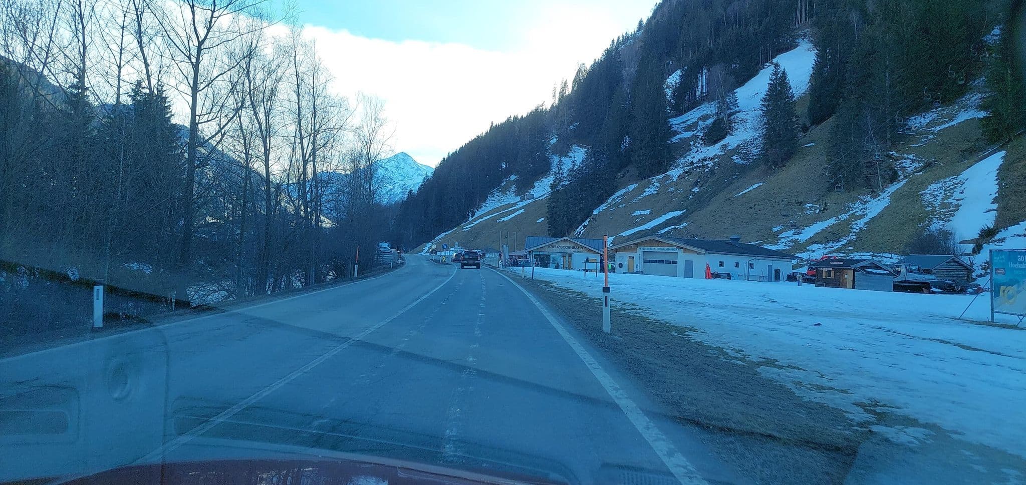 Street view near Wieshof, Rauris — © gzin (CC BY-SA · Mapillary)