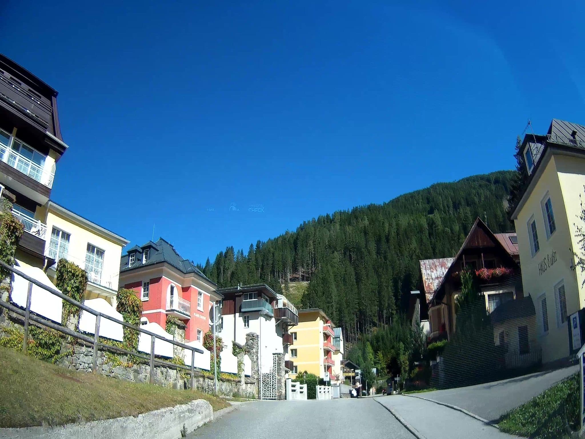Street view near Manfreda Luise Jaklitsch, Bad Gastein — © fuchserl (CC BY-SA · Mapillary)