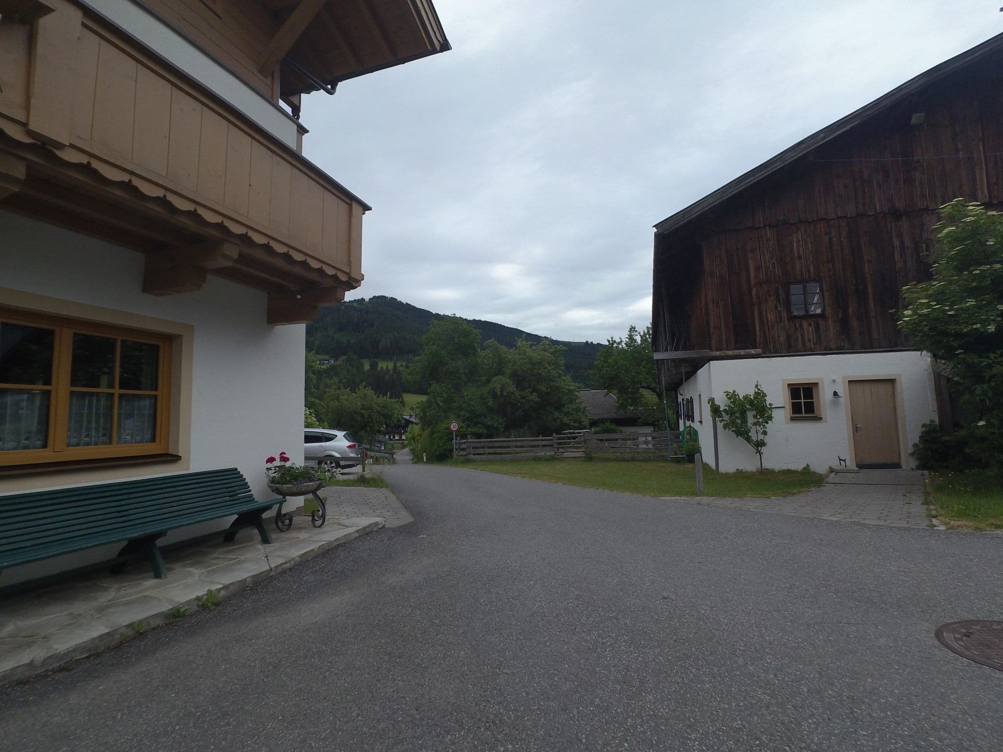 Street view near Gasthof Anderlhof Familie H. Seer, Mitterhofen — © schermy_at (CC BY-SA · Mapillary)