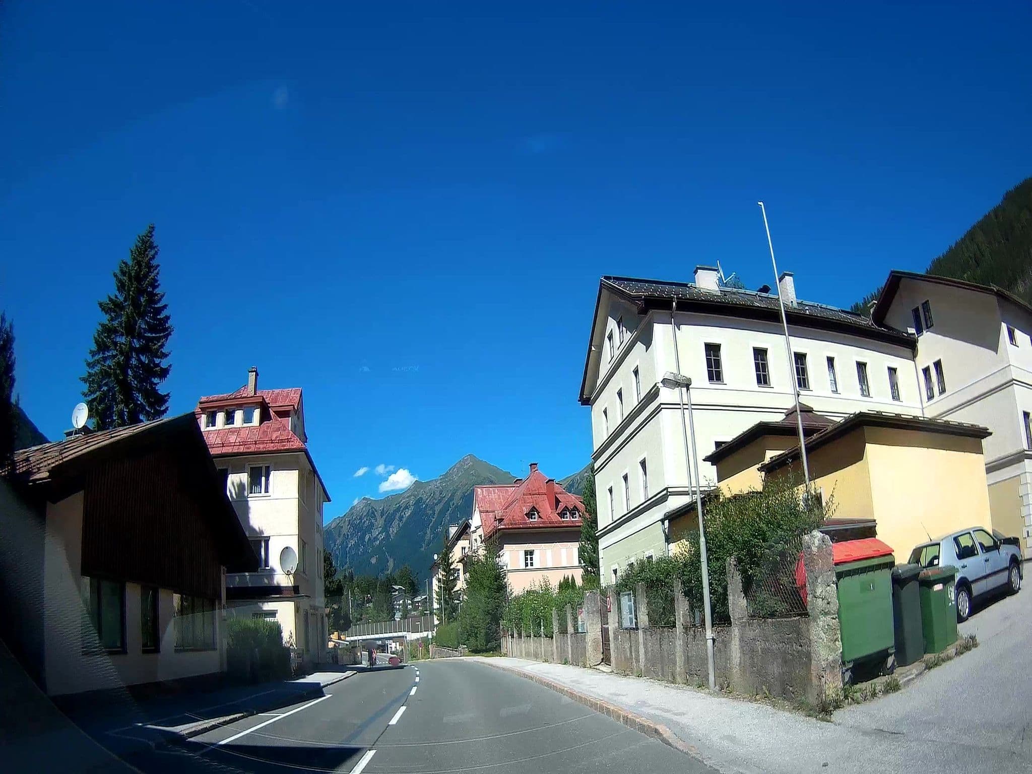 Street view near Pension Fortuna, Bad Gastein — © fuchserl (CC BY-SA · Mapillary)