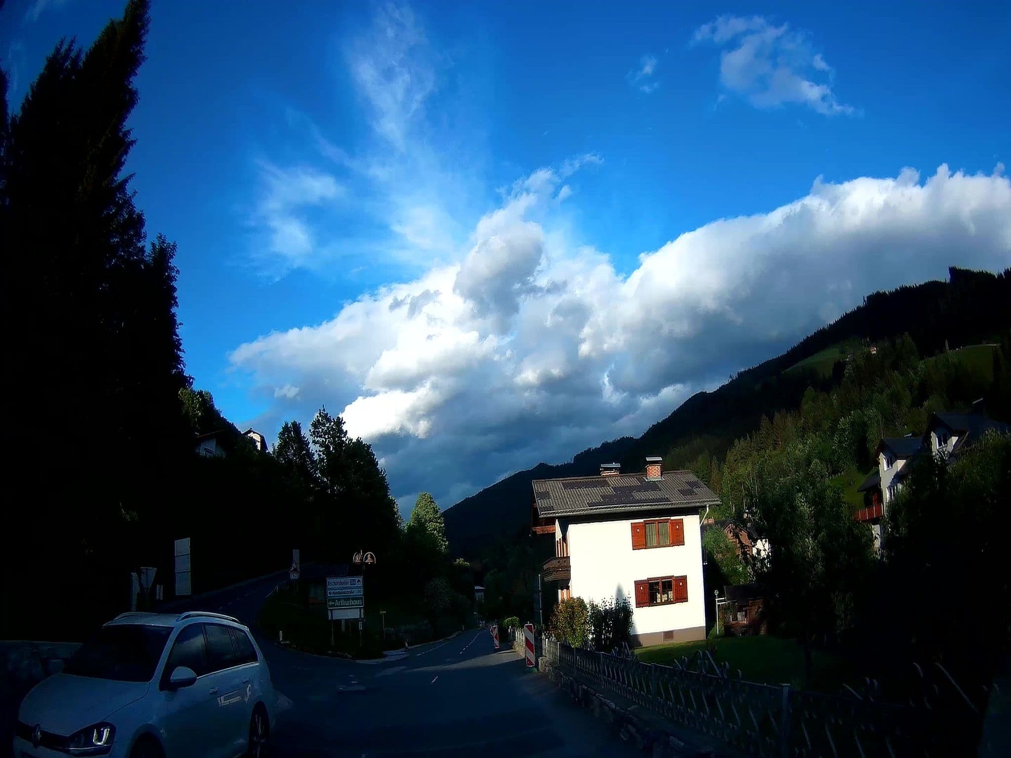 Street view near appartement 7, Mühlbach am Hochkönig — © fuchserl (CC BY-SA · Mapillary)