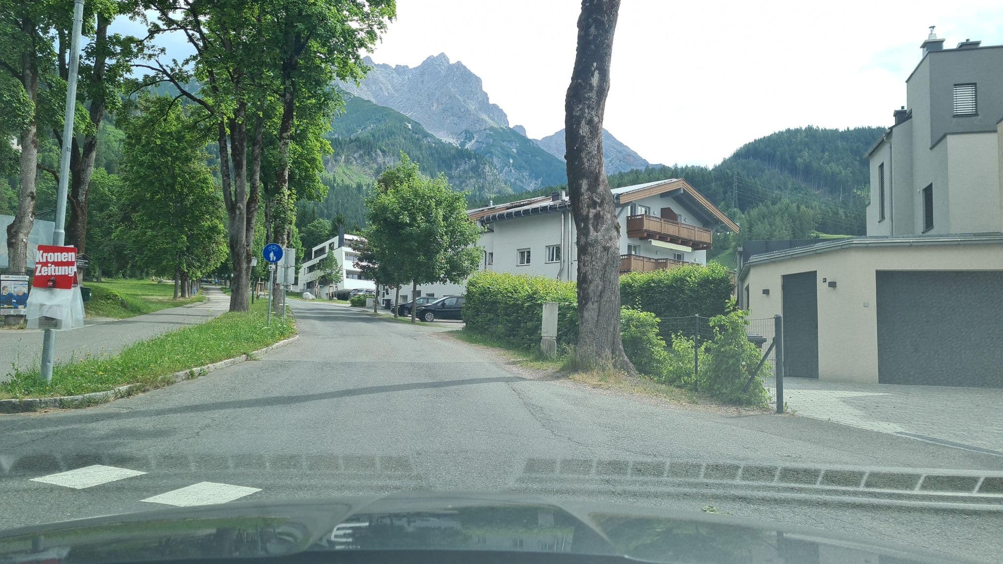 Street view near Daslichtenberg Eastside, Saalfelden am Steinernen Meer — © schermy_at (CC BY-SA · Mapillary)