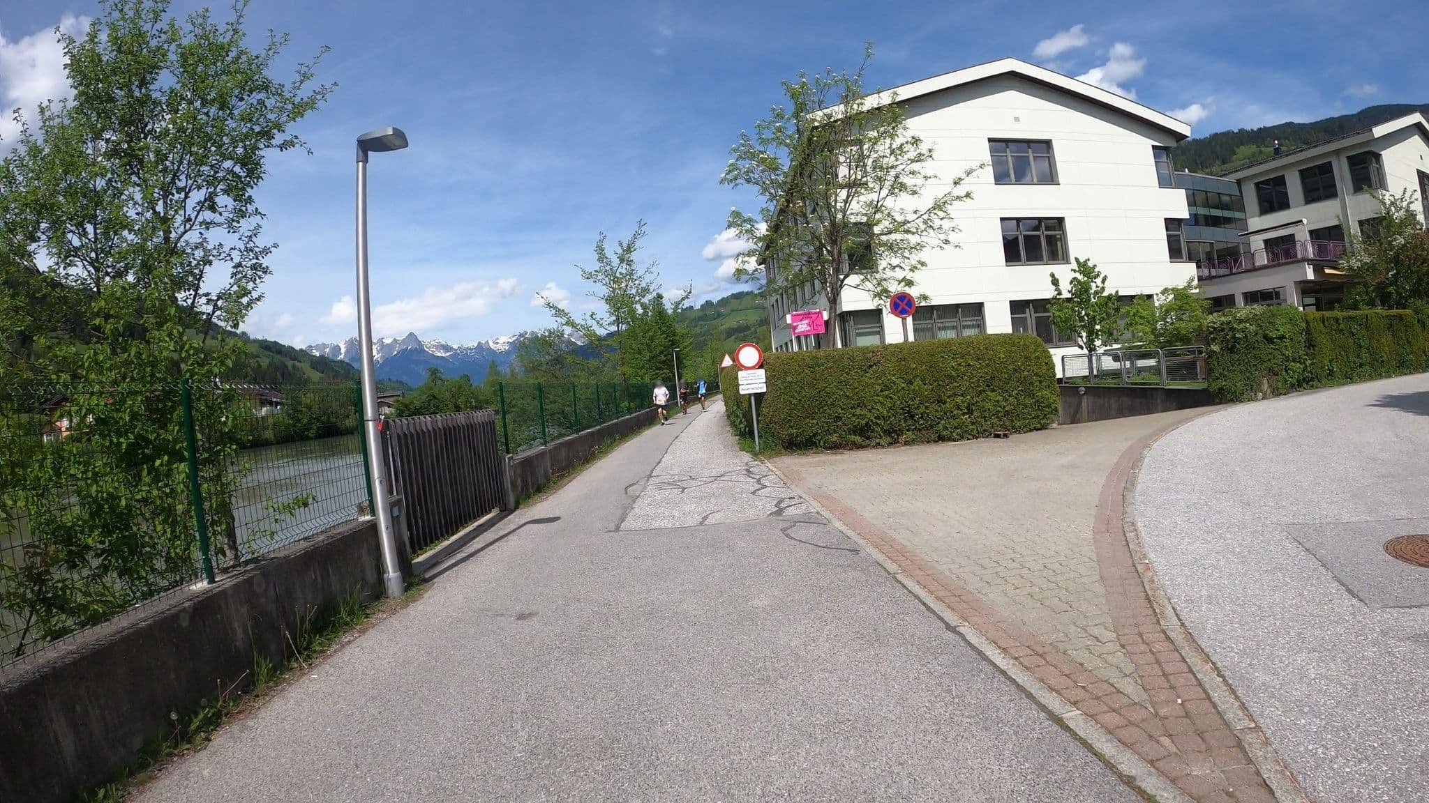 Street view near Sbg.Jugendherbergswerk, Sankt Johann im Pongau — © osmplus_org (CC BY-SA · Mapillary)
