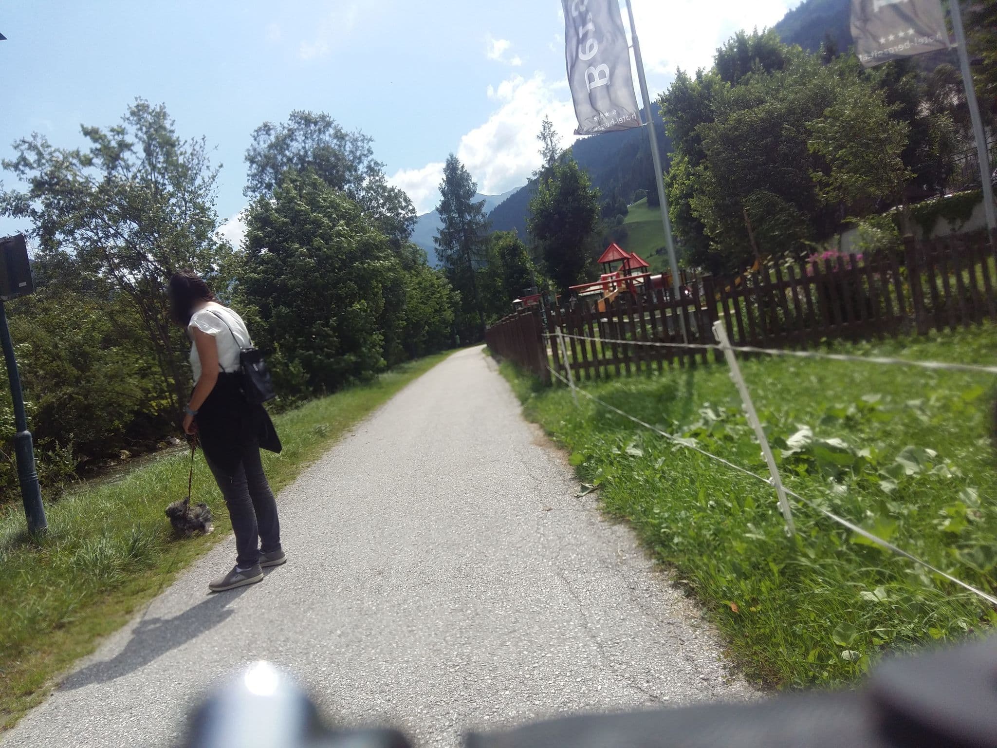 Street view near Pizzeria Hotel Bergzeit, Grossarl — © pongaufuchs3847 (CC BY-SA · Mapillary)