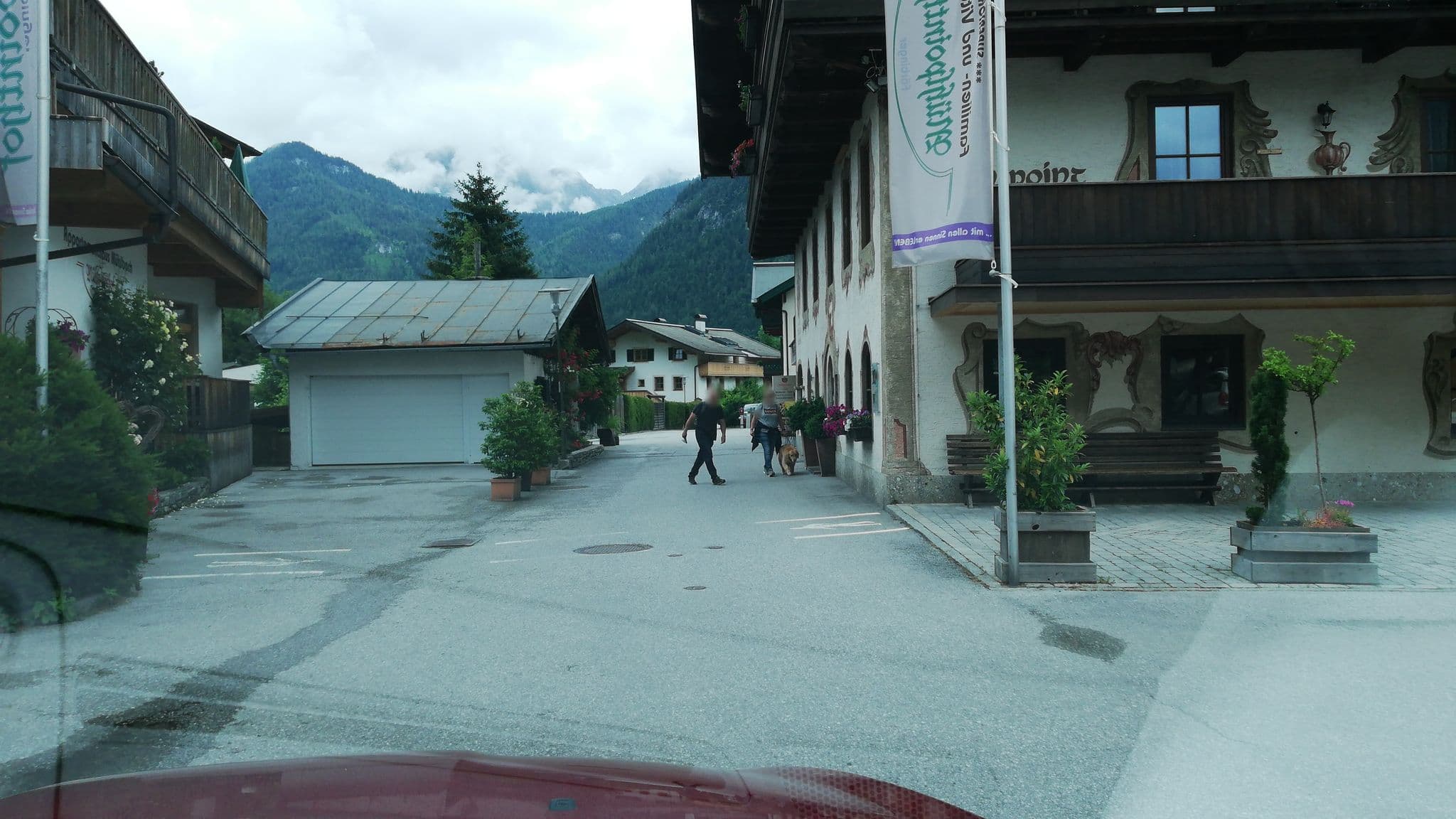 Street view near mühlpointhof, Lofer — © gzin (CC BY-SA · Mapillary)