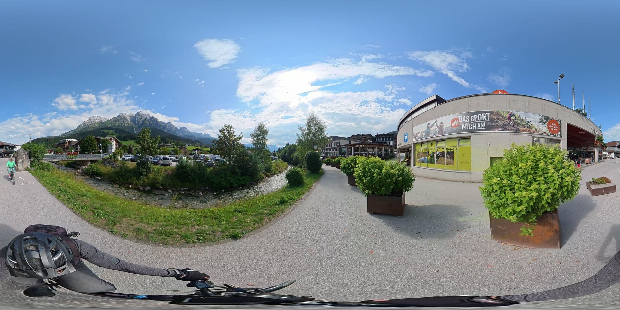 Street view near Hinterburghof, Saalbach — © osmplus_org (CC BY-SA · Mapillary)