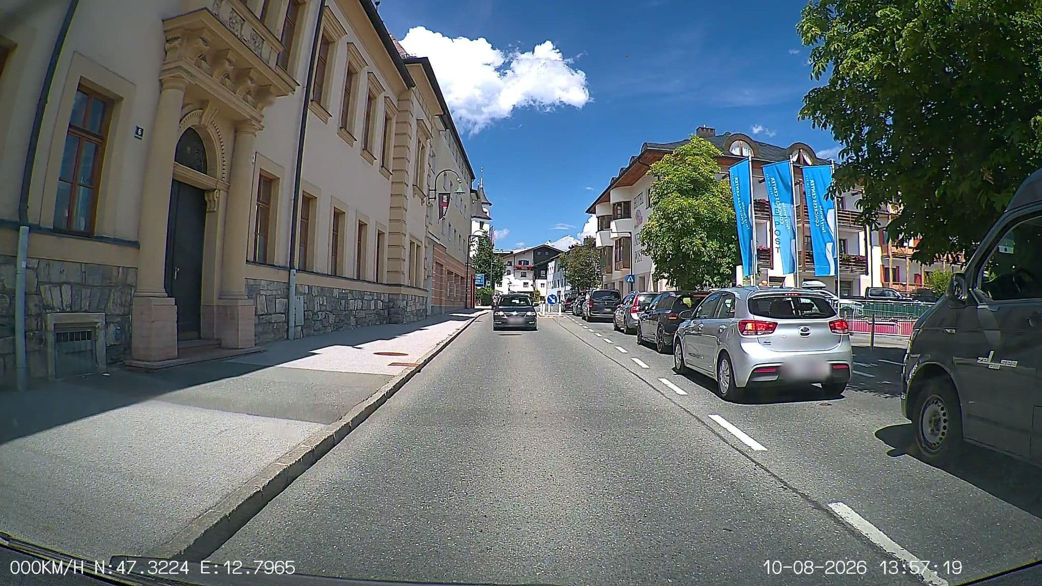 Street view near Congress Center GmbH Zell am See, Zell am See — © heetENkoel (CC BY-SA · Mapillary)