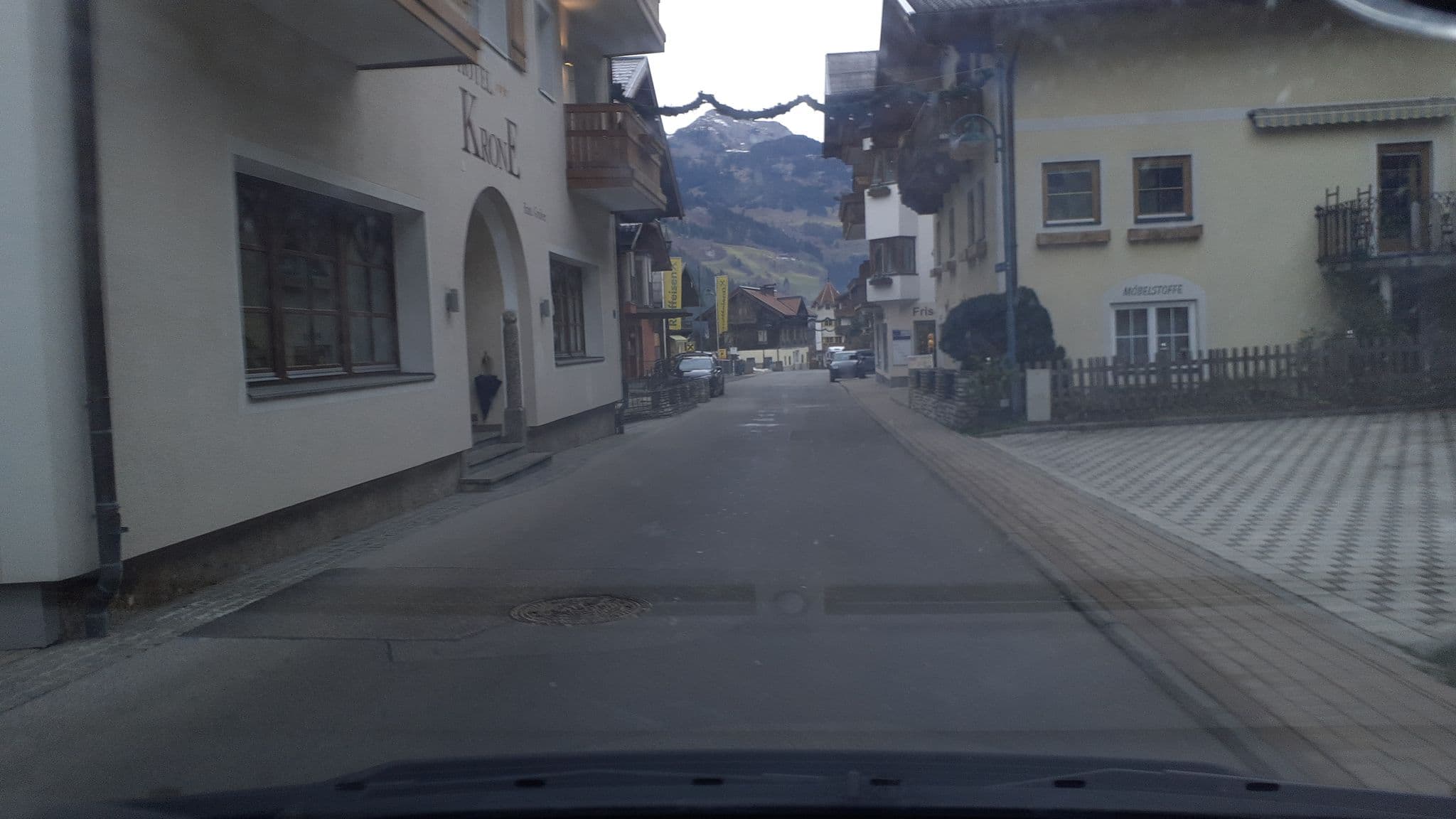 Street view near Hotel Krone Großarl, Grossarl — © brokuli86 (CC BY-SA · Mapillary)