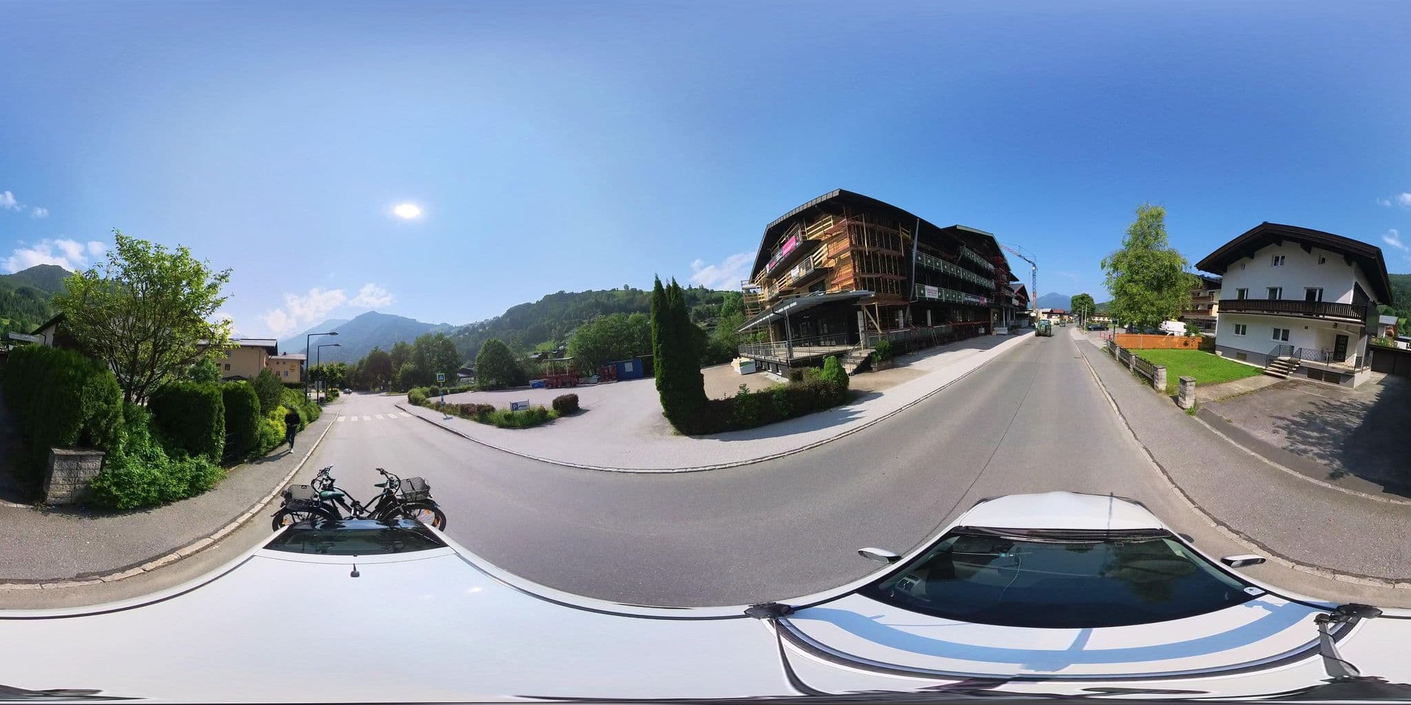 Street view near Hotel Toni, Kaprun — © osmplus_org (CC BY-SA · Mapillary)