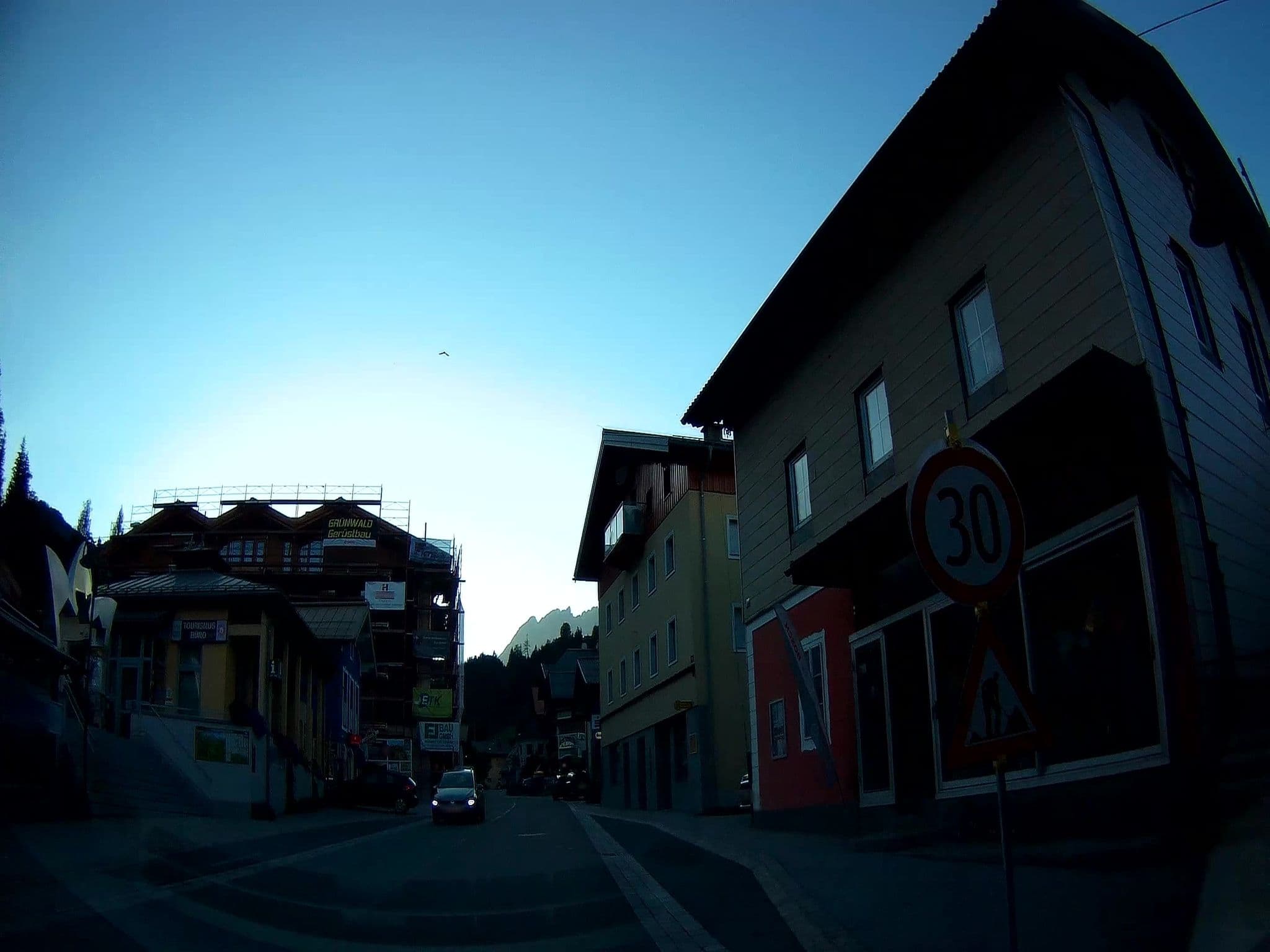 Street view near Heinrich Harlander, Mühlbach am Hochkönig — © fuchserl (CC BY-SA · Mapillary)