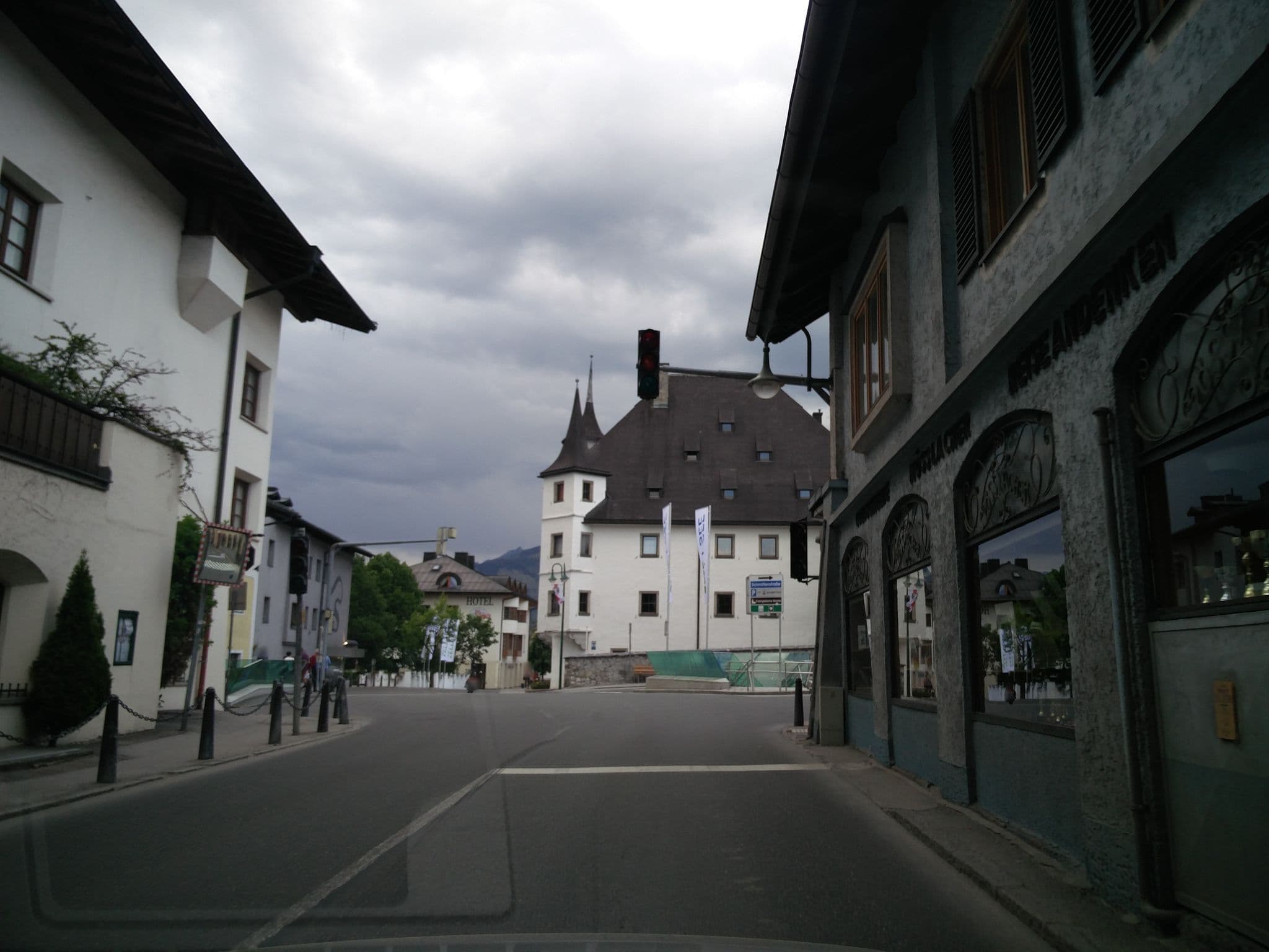 Street view near Appartement Bruckl, Zell am See — © jlevente (CC BY-SA · Mapillary)