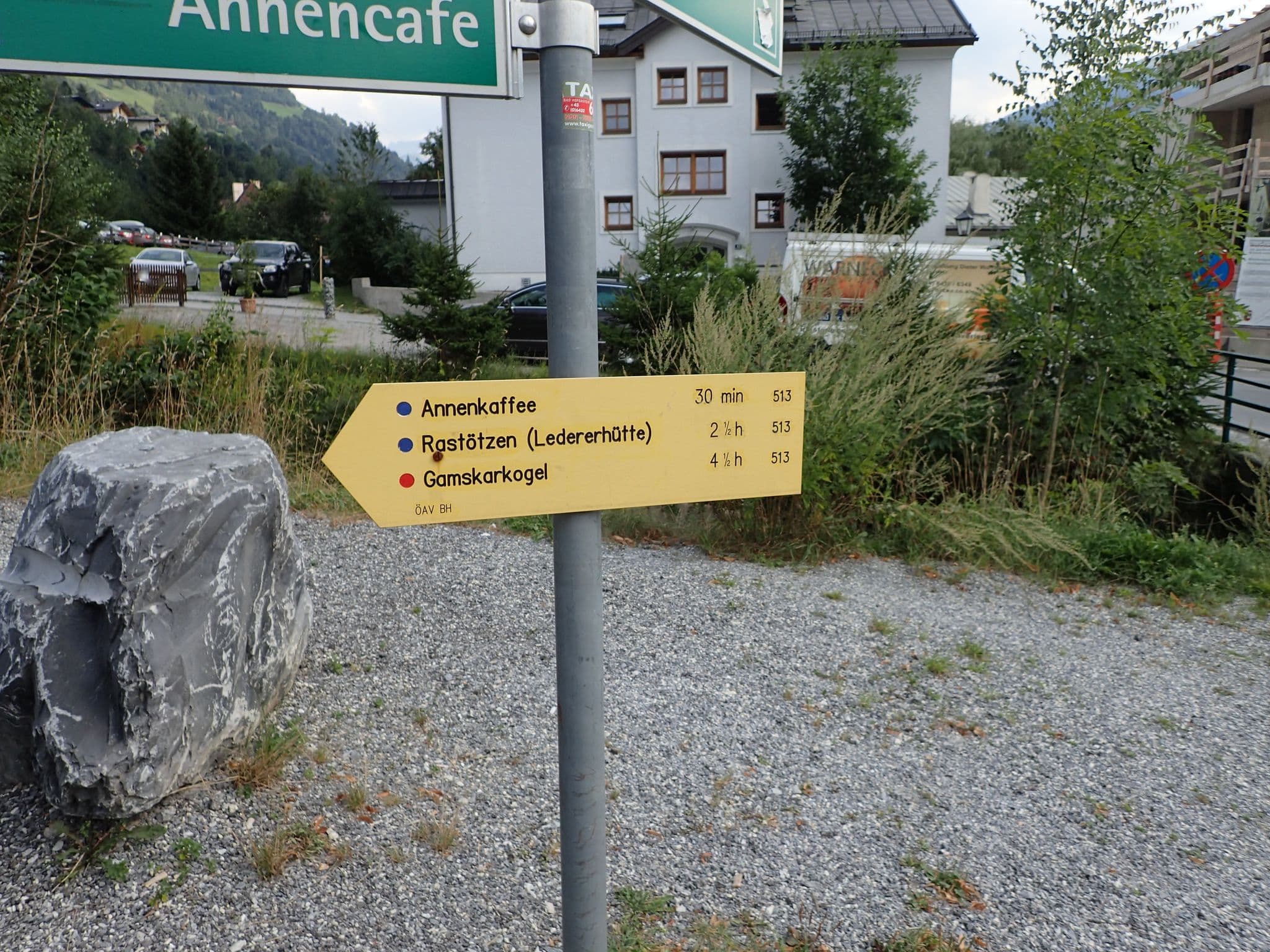Street view near Villa Hampel, Bad Hofgastein — © schermy_at (CC BY-SA · Mapillary)