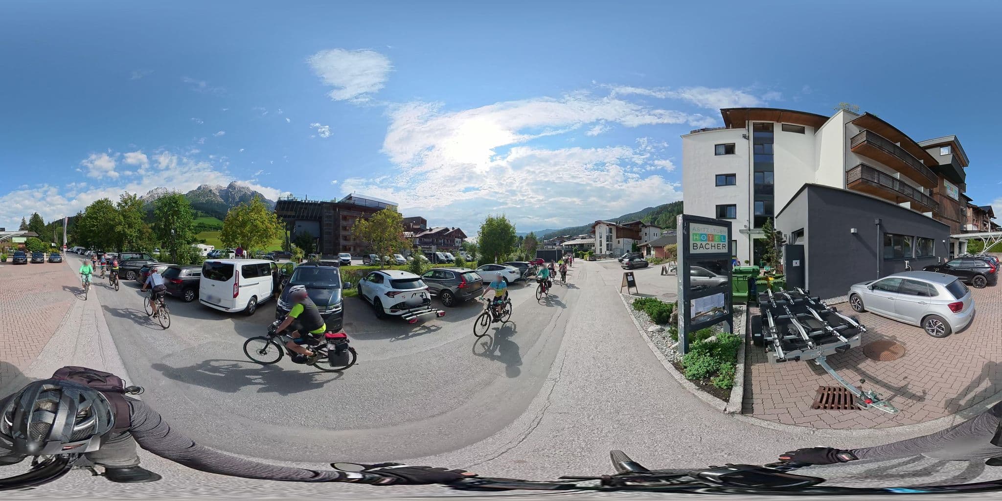 Street view near Hotel Bacher, Saalbach — © osmplus_org (CC BY-SA · Mapillary)