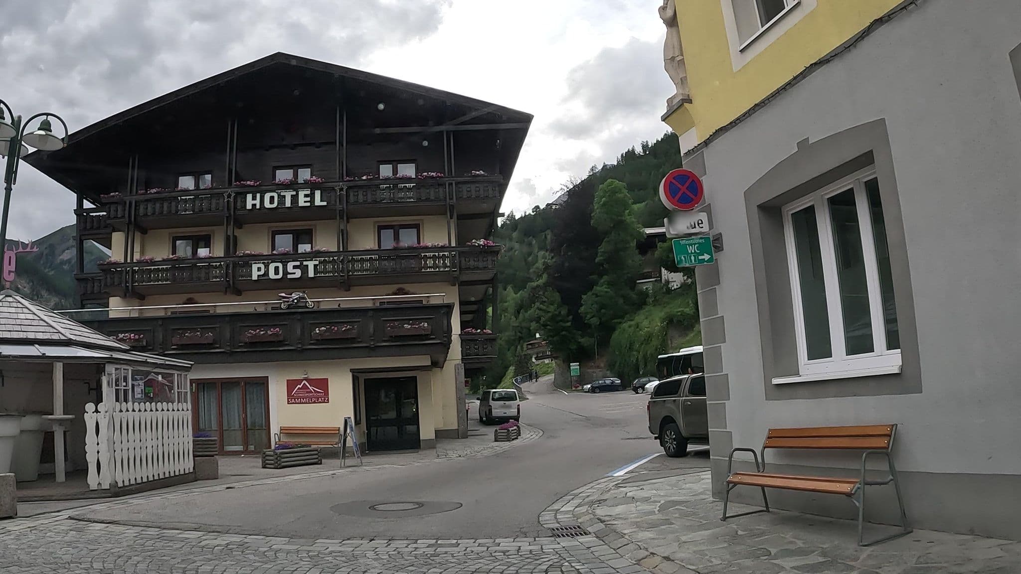 Street view near Resorthotel Beta Grossglockner Alpin Heiligenblut GmbH, Heiligenblut — © stefanro74 (CC BY-SA · Mapillary)