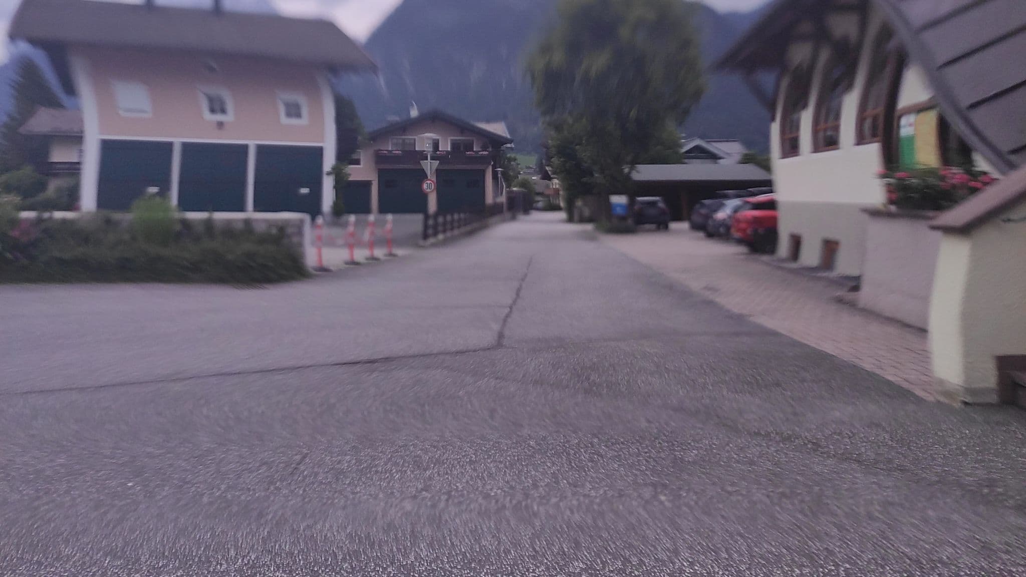 Street view near Hotel Salzburger Hof, Lofer — © consens_verkehrsplanung (CC BY-SA · Mapillary)