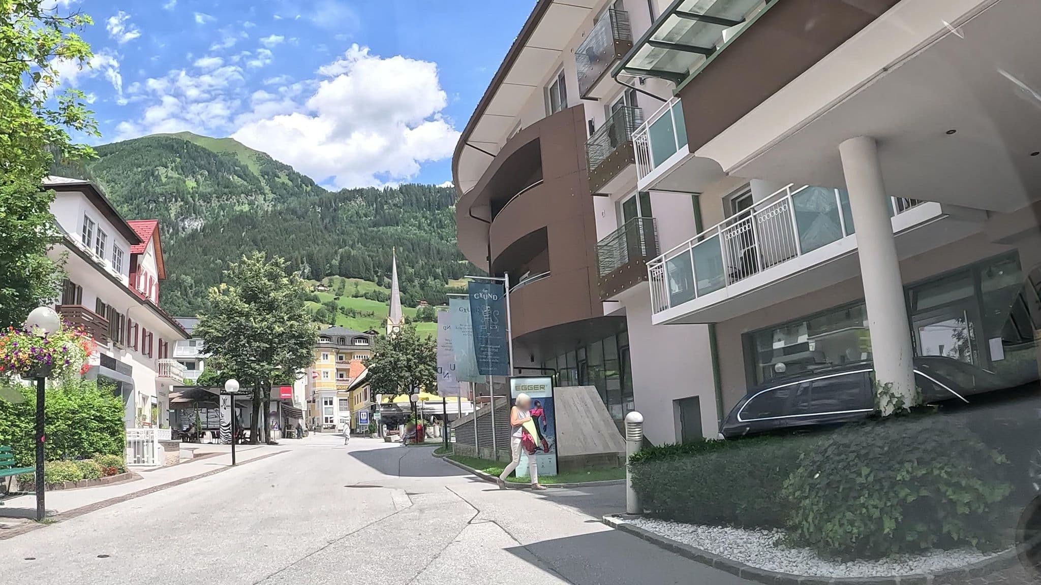 Street view near Kurparkhotel Bad Hofgastein, Bad Hofgastein — © stefanro74 (CC BY-SA · Mapillary)