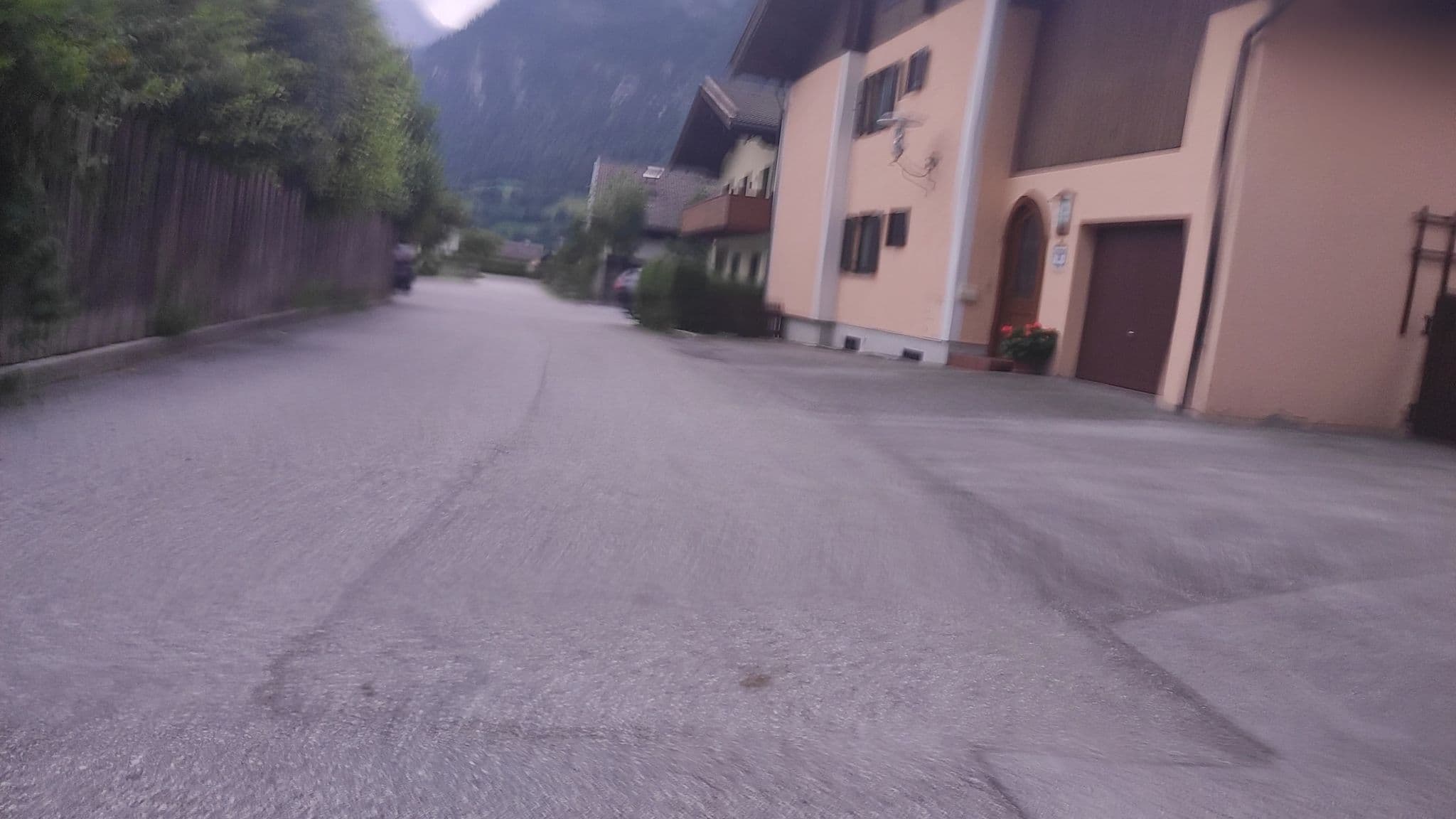 Street view near Gästehaus Peyerl, Lofer — © consens_verkehrsplanung (CC BY-SA · Mapillary)