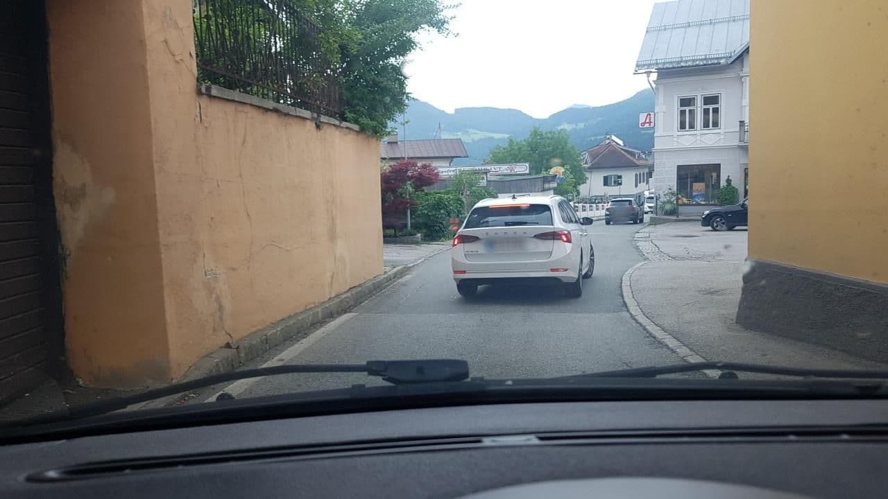 Street view near Gästehaus Laber, Greifenburg — © mik007 (CC BY-SA · Mapillary)