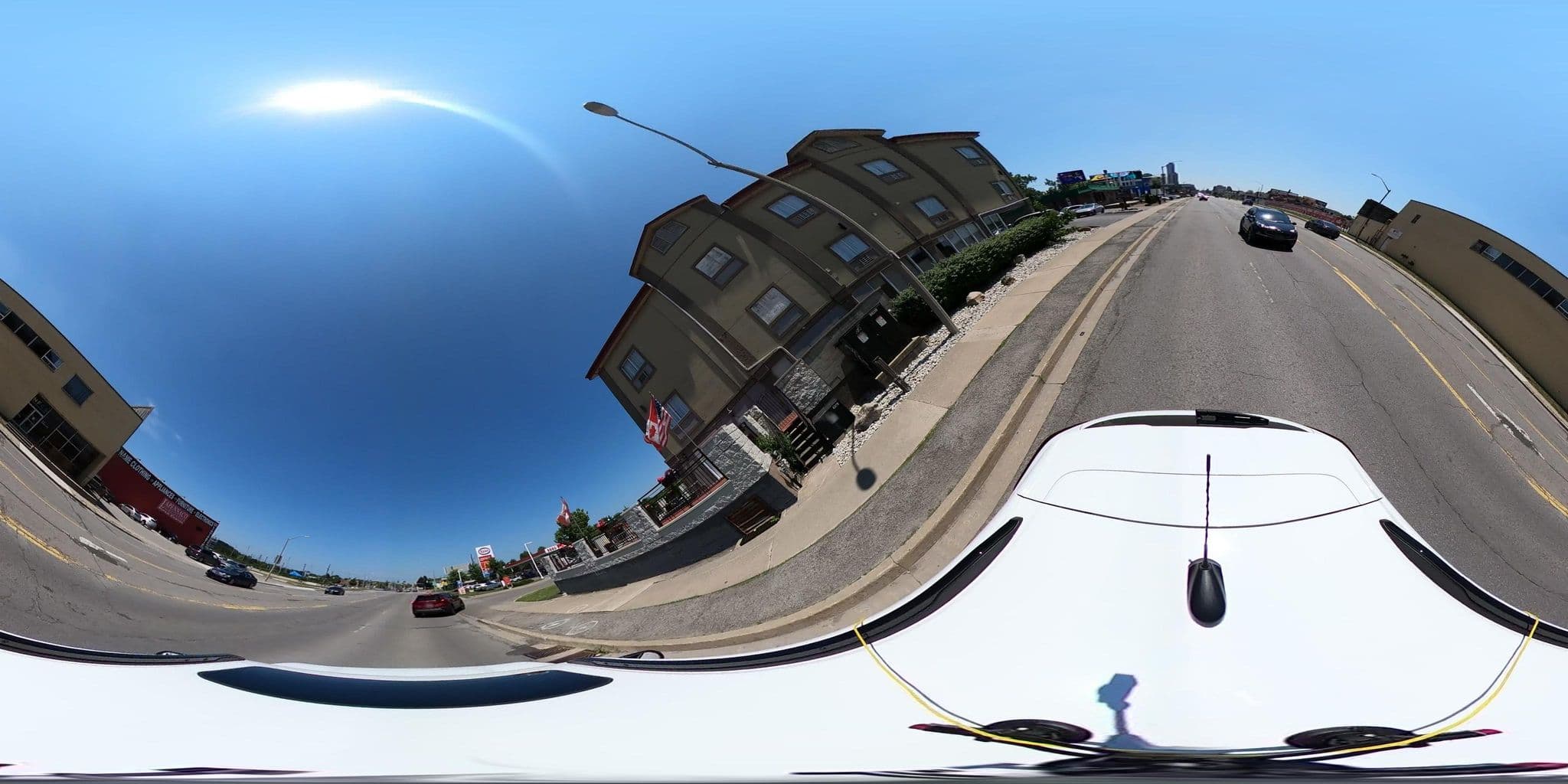 Street view near Glengate Hotel, Niagara Falls — © dfoden (CC BY-SA · Mapillary)