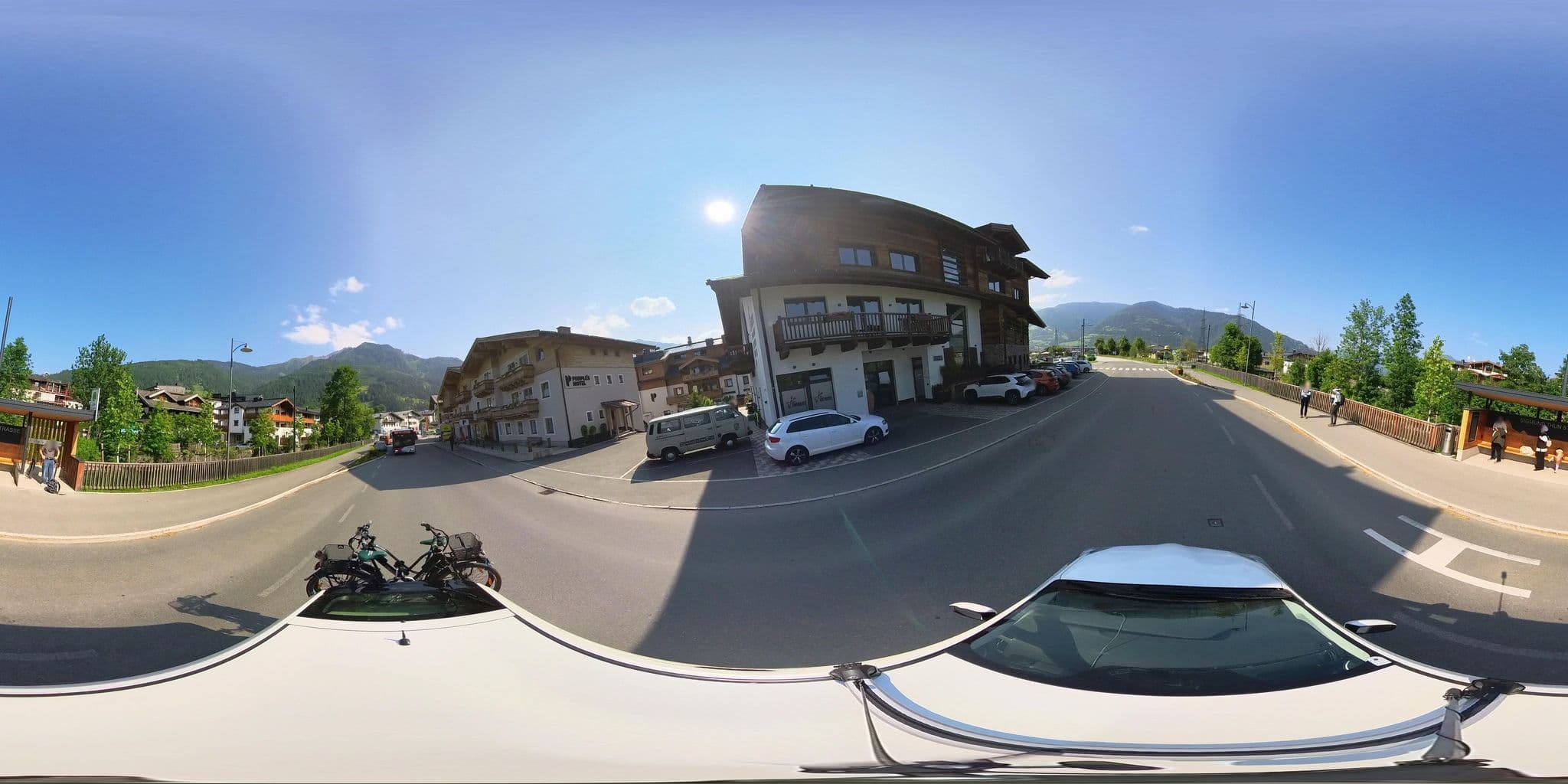 Street view near Die Schneiderei, Kaprun — © osmplus_org (CC BY-SA · Mapillary)
