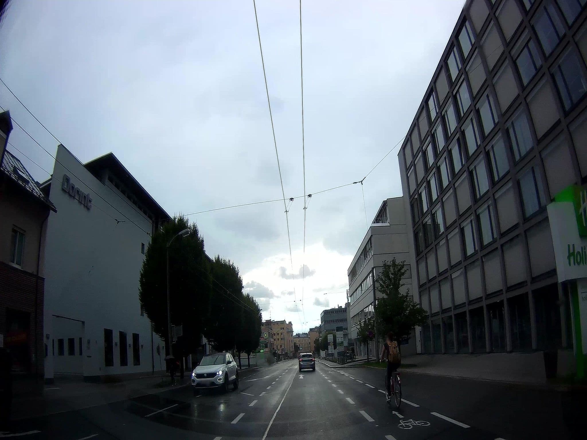 Street view near Holiday Inn, Salzburg — © fuchserl (CC BY-SA · Mapillary)