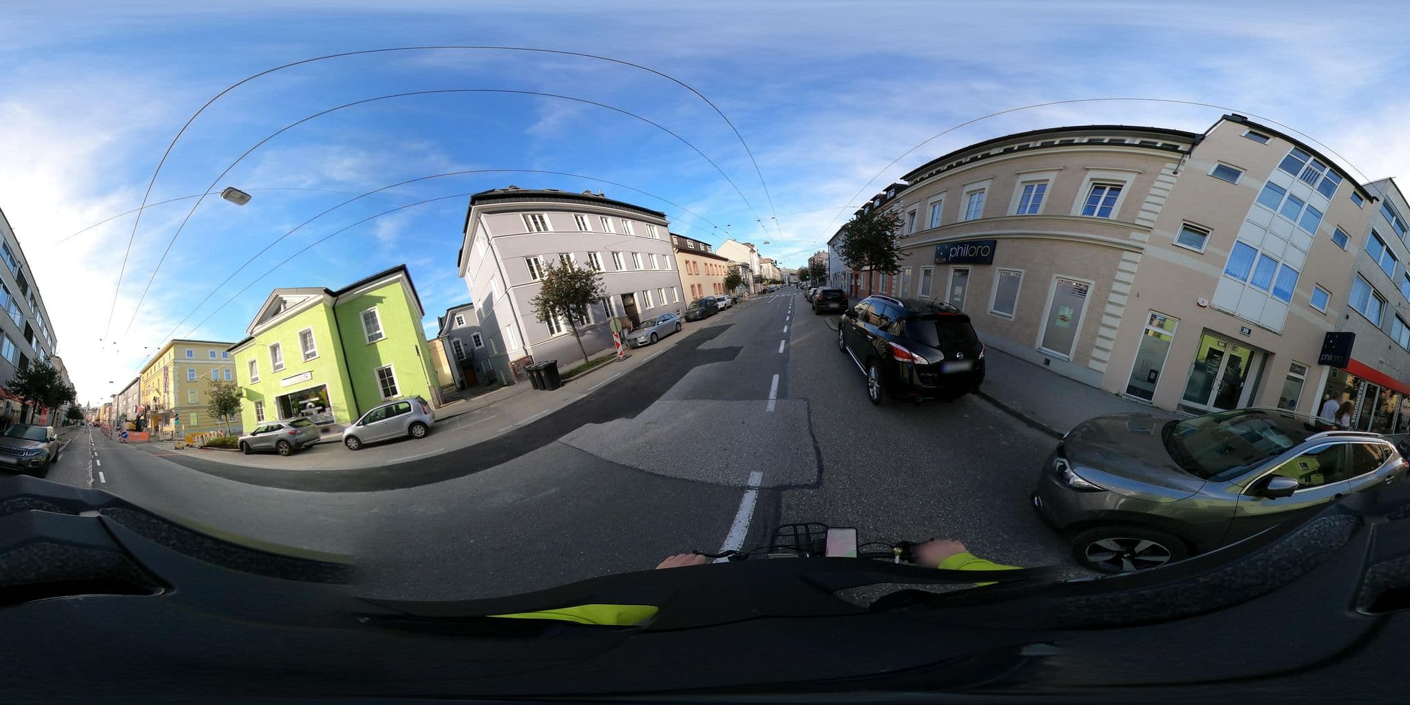 Street view near Zimmer Frei, Salzburg — © OidaHeast (CC BY-SA · Mapillary)