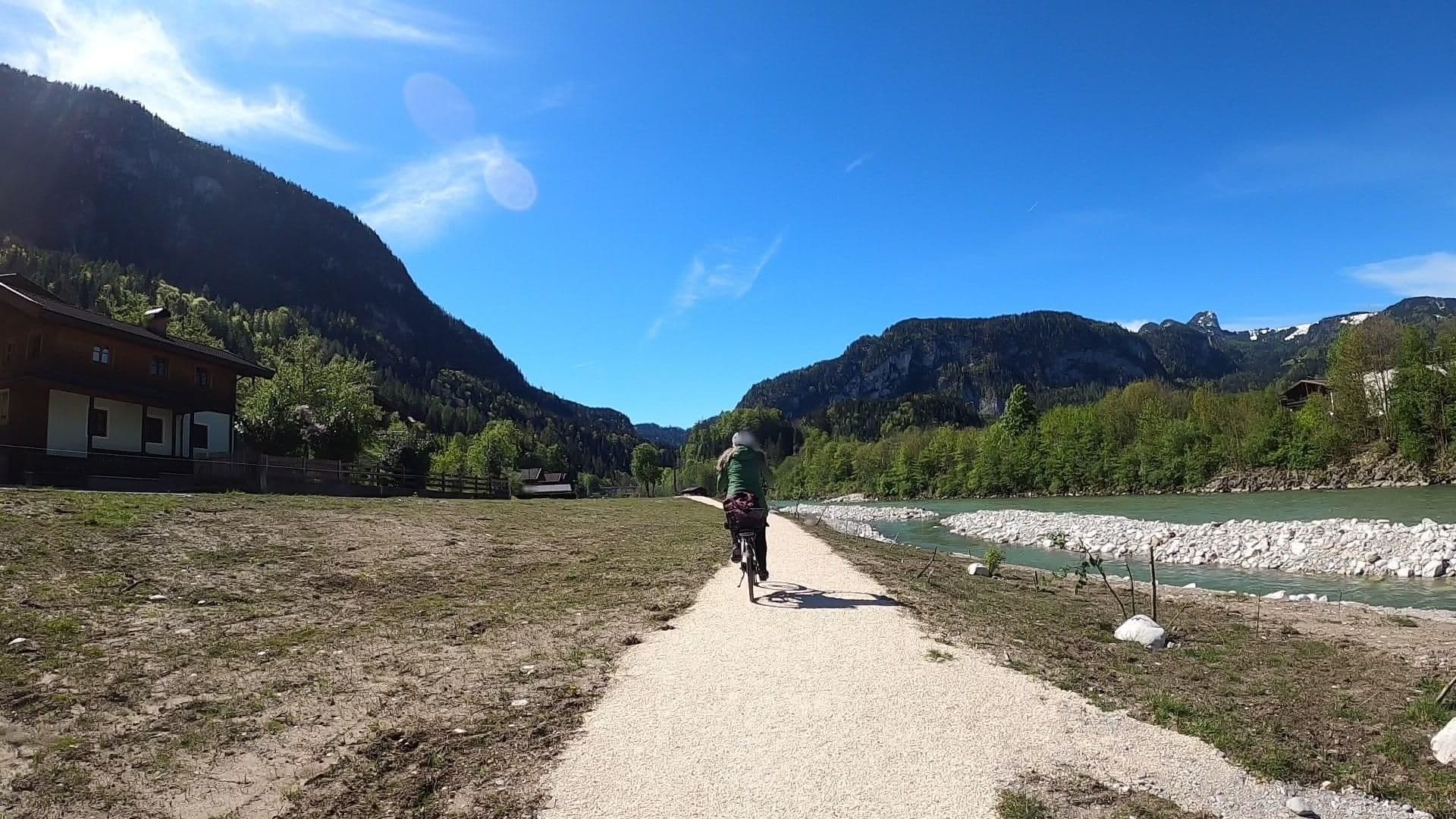 Street view near Unken, Lofer — © osmplus_org (CC BY-SA · Mapillary)