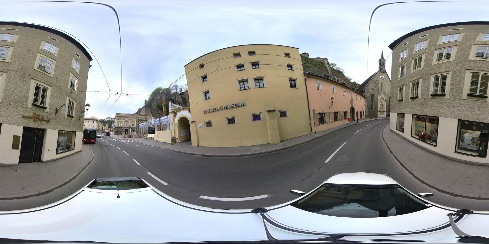 Street view near Dr. Anneliese Heidegger, Salzburg — © osmplus_org (CC BY-SA · Mapillary)