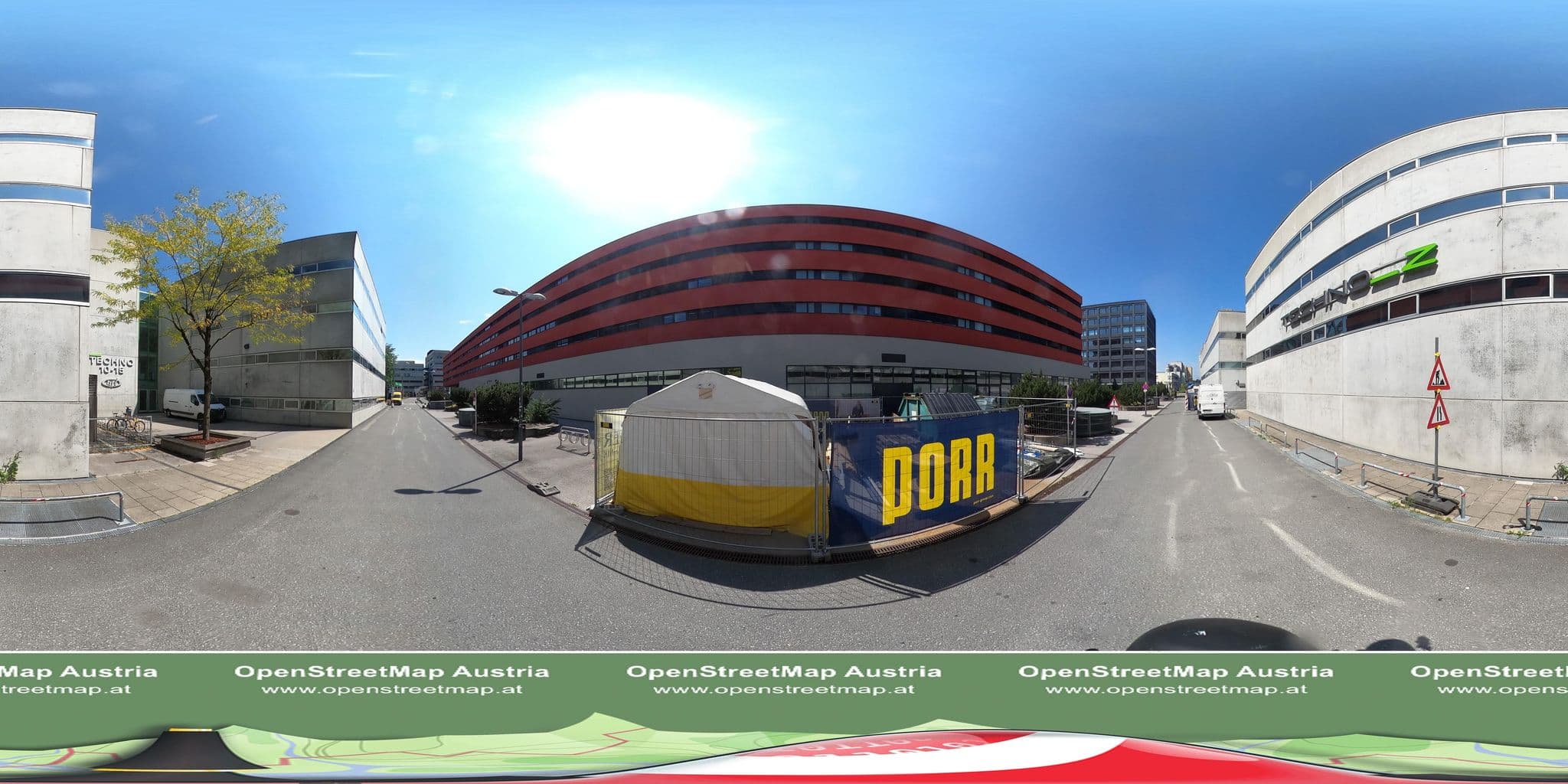 Street view near Hotel Pitter Betriebsges, Salzburg — © OidaHeast (CC BY-SA · Mapillary)
