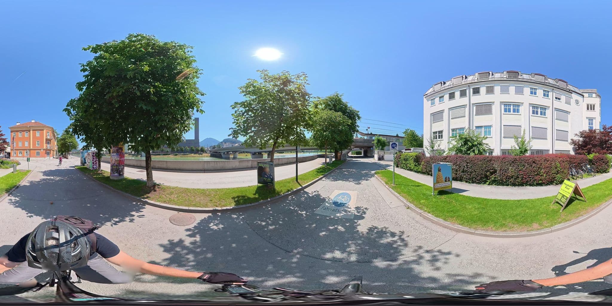 Street view near Strawberry Youth Hostel, Salzburg — © osmplus_org (CC BY-SA · Mapillary)