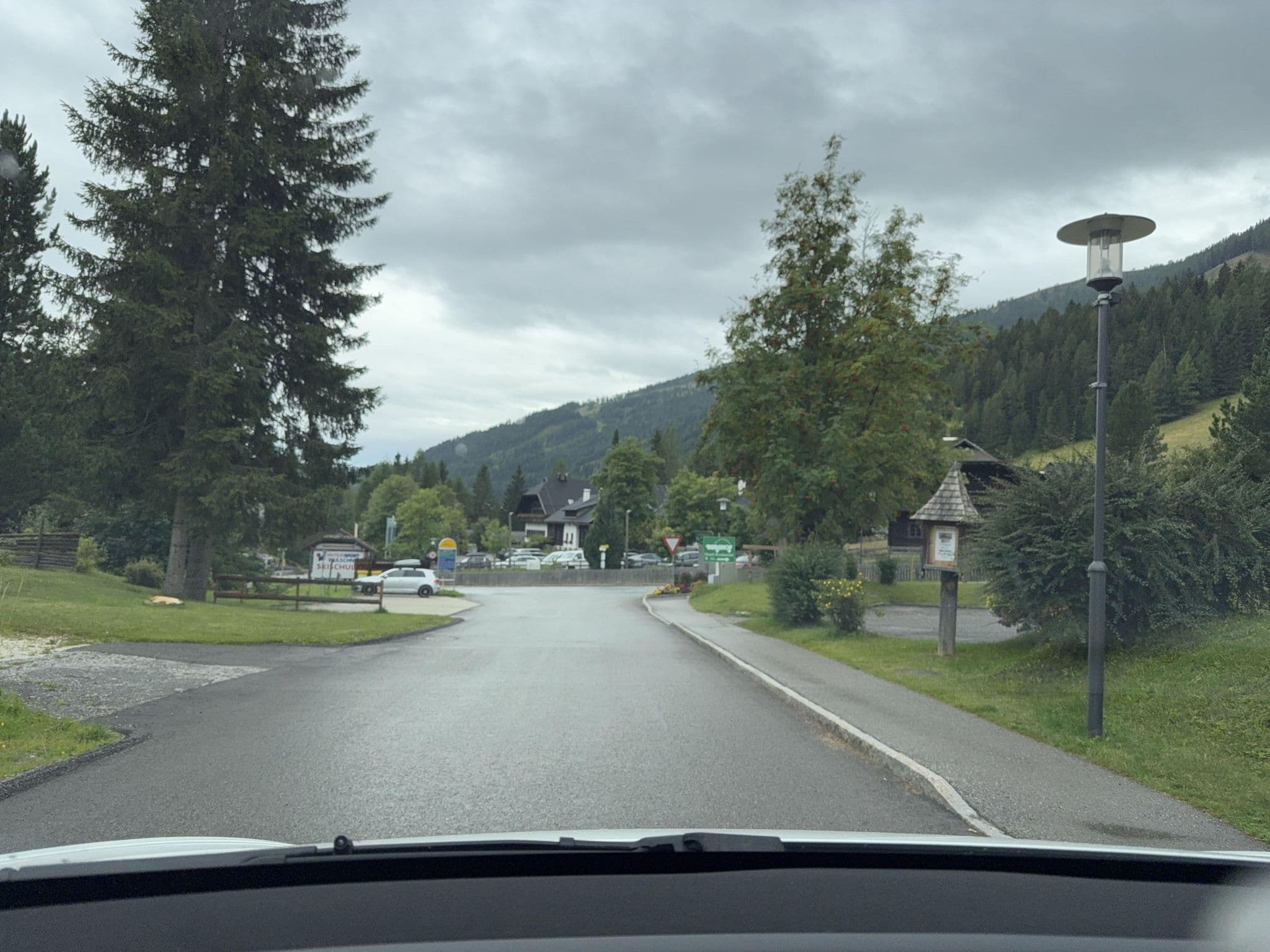 Street view near Appartement Martin, Radenthein — © ottor (CC BY-SA · Mapillary)