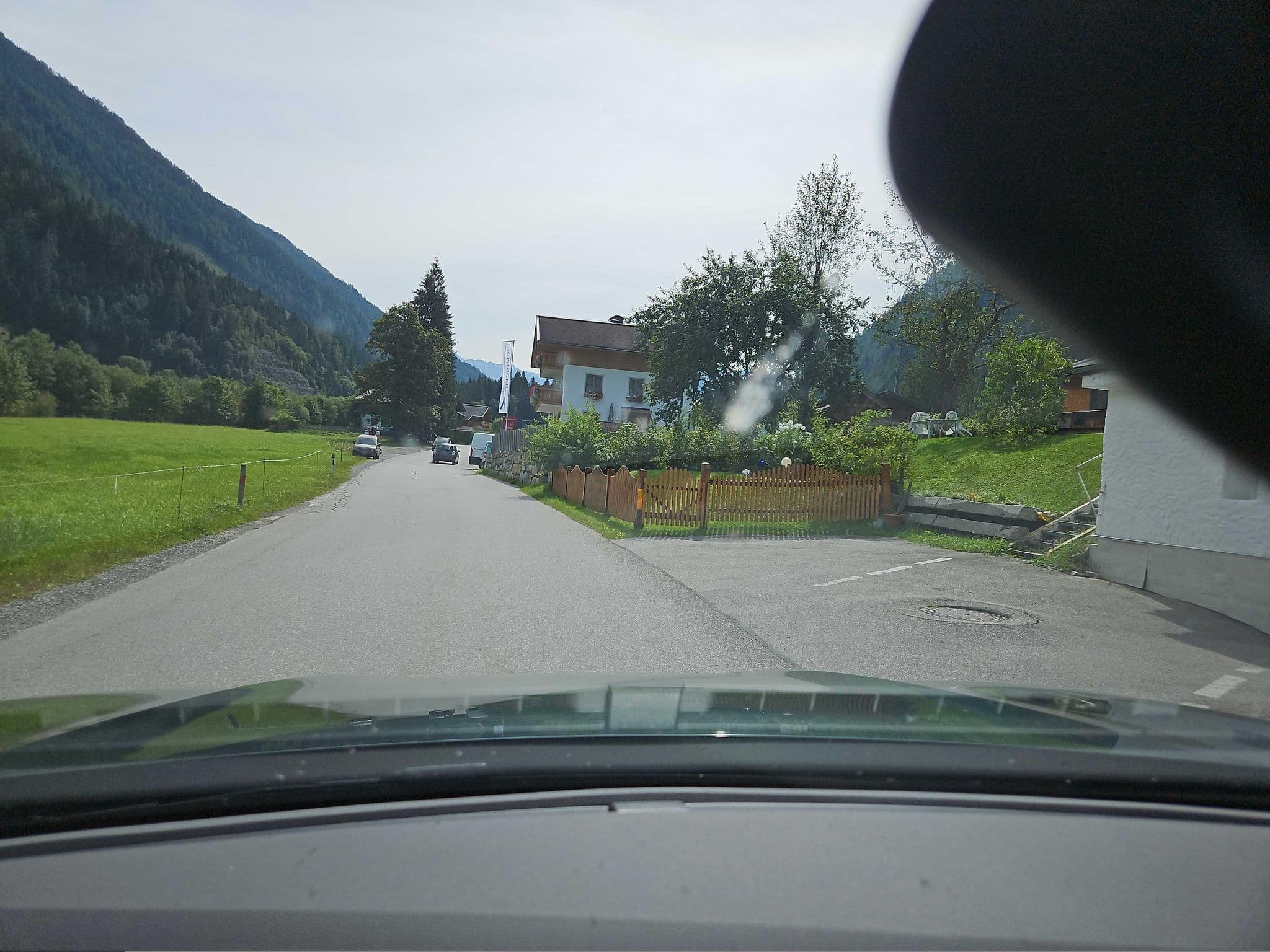 Street view near Ferienwohnungen Schnell, Hof — © toho (CC BY-SA · Mapillary)