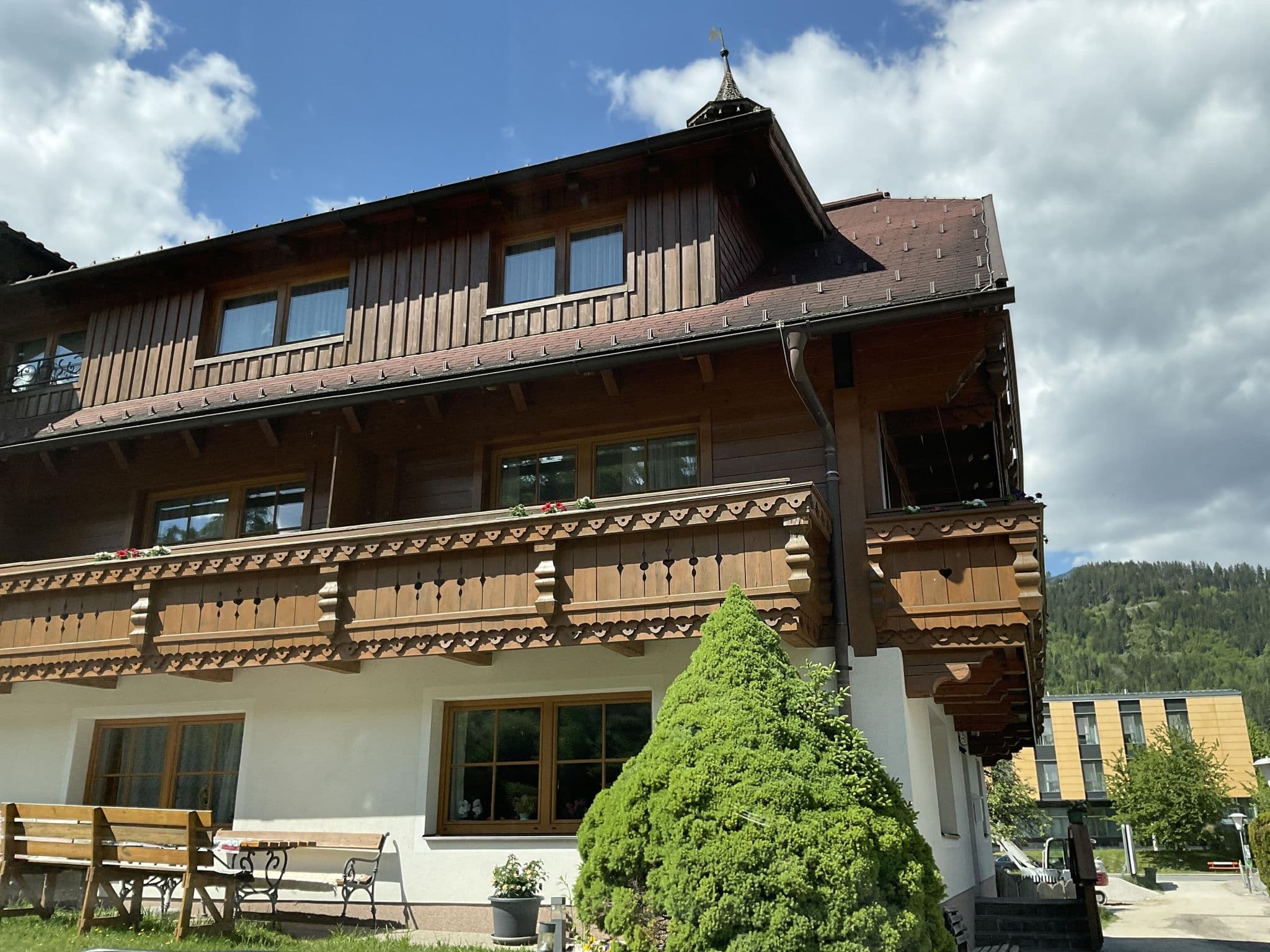 Street view near Pension Engelhardt-Weber, Schladming — © schladming1 (CC BY-SA · Mapillary)