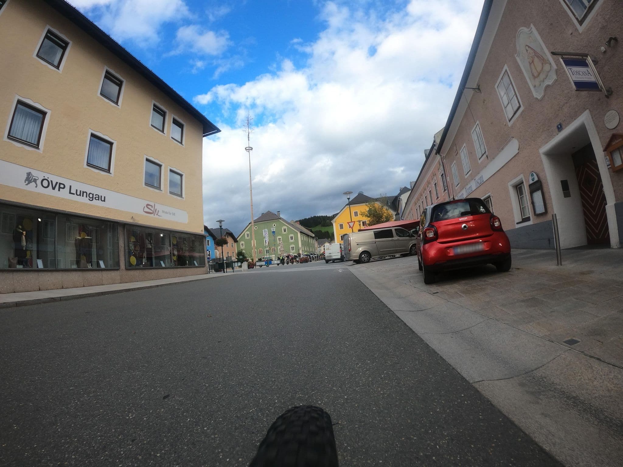 Street view near Gasthof Grössingbräu, Tamsweg — © plexi32 (CC BY-SA · Mapillary)