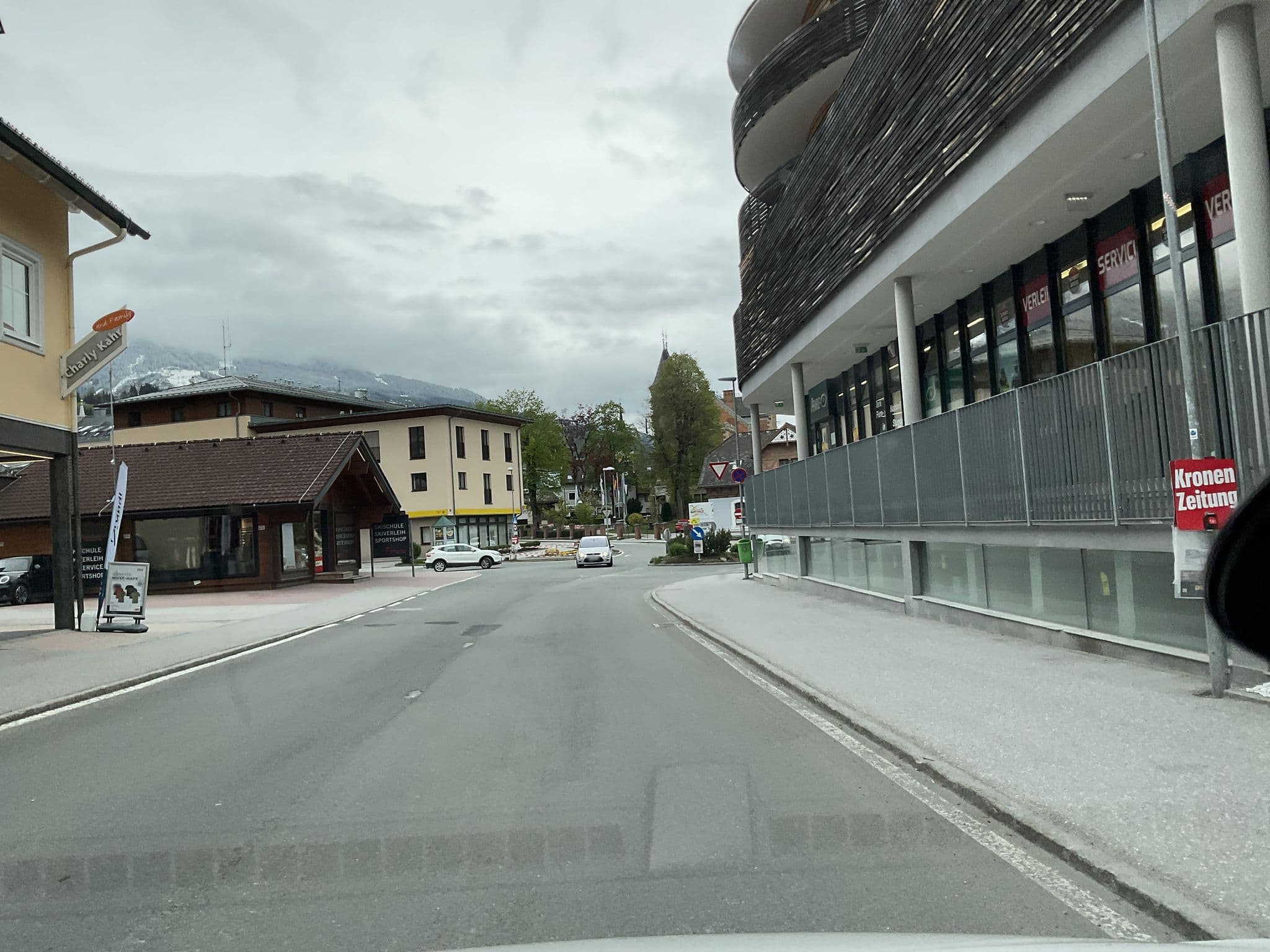 Street view near Alpine Apartment Hotel Liegenschaftsverwaltungs GmbH, Schladming — © schladming1 (CC BY-SA · Mapillary)
