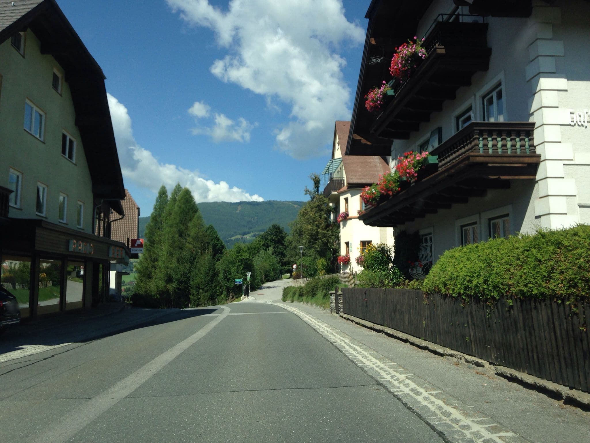 Street view near Appartement Resch, Mariapfarr — © istefanos (CC BY-SA · Mapillary)