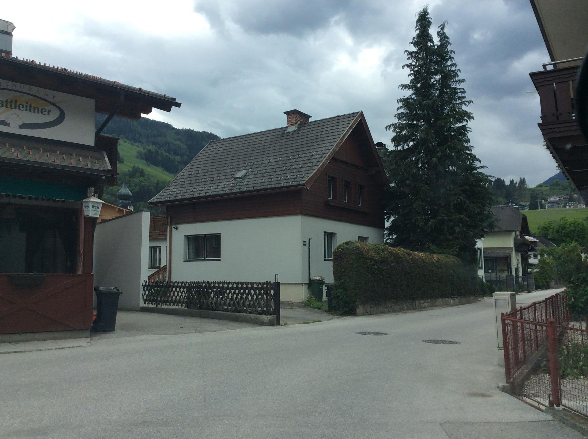 Street view near Haus Pitzer/Apartments Troicher, Schladming — © Schladming2025 (CC BY-SA · Mapillary)