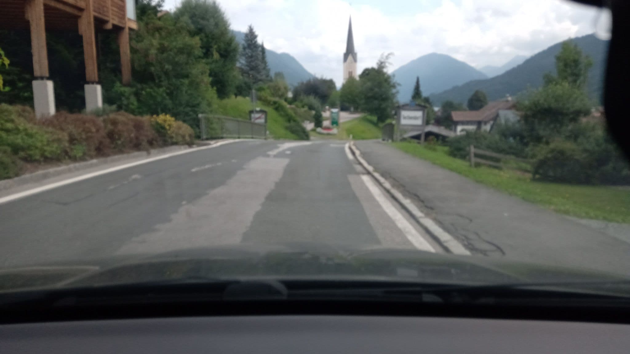 Street view near Hotel Arlbergerhof, Steinfeld — © christianertler (CC BY-SA · Mapillary)