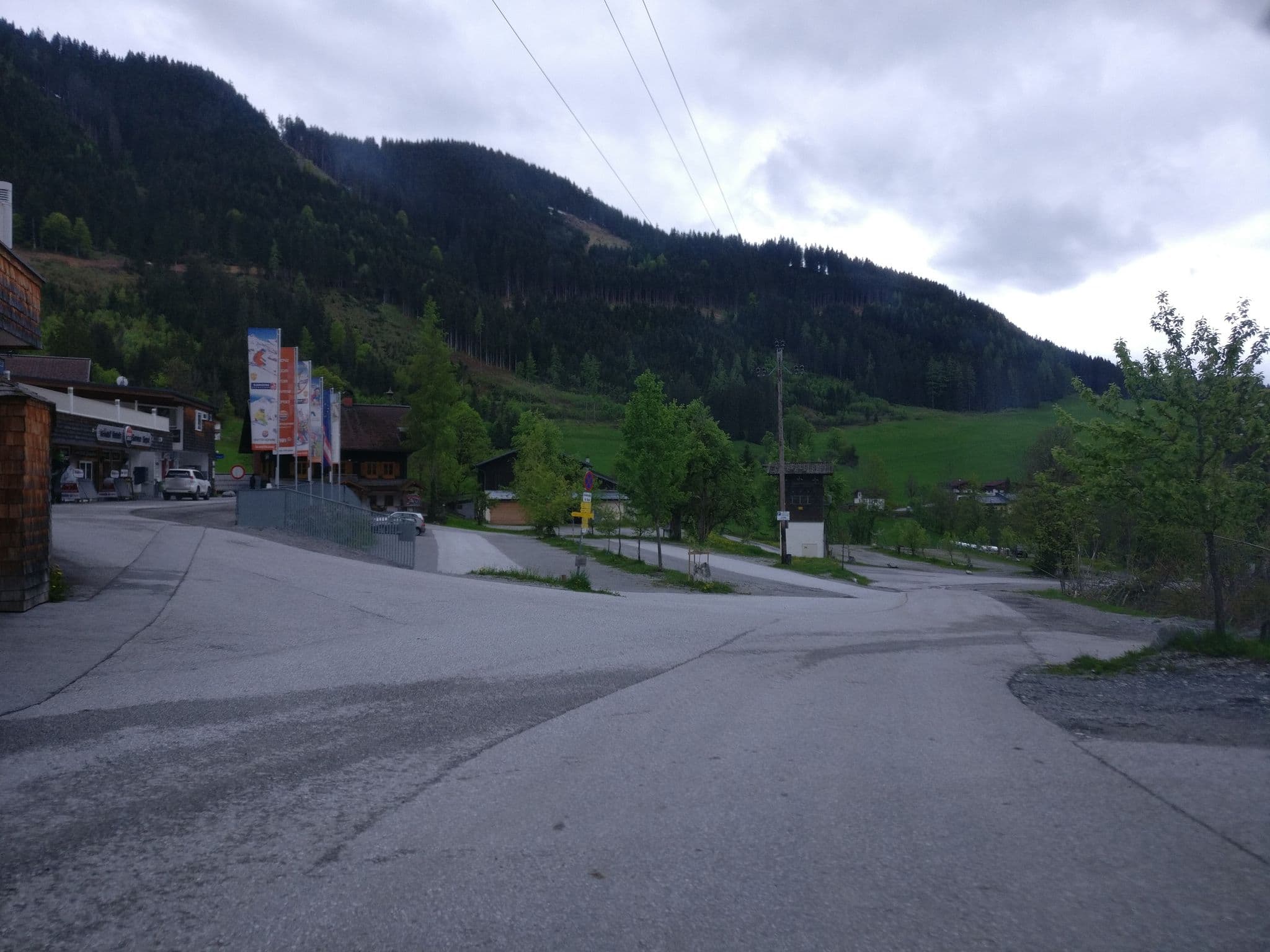 Street view near Barbarahof, Bischofshofen — © map_hard (CC BY-SA · Mapillary)