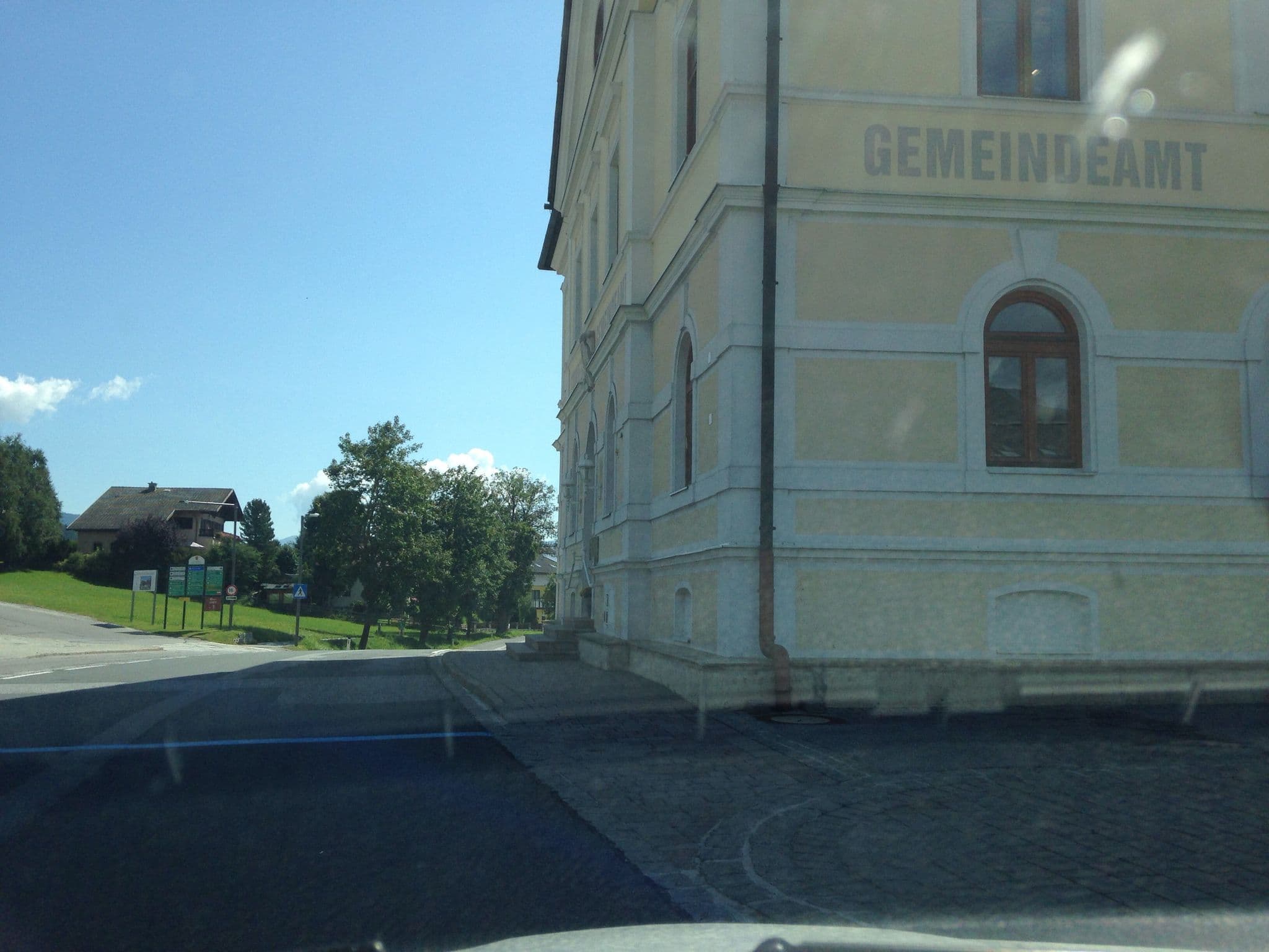 Street view near Petritsch Helga, Mariapfarr — © istefanos (CC BY-SA · Mapillary)