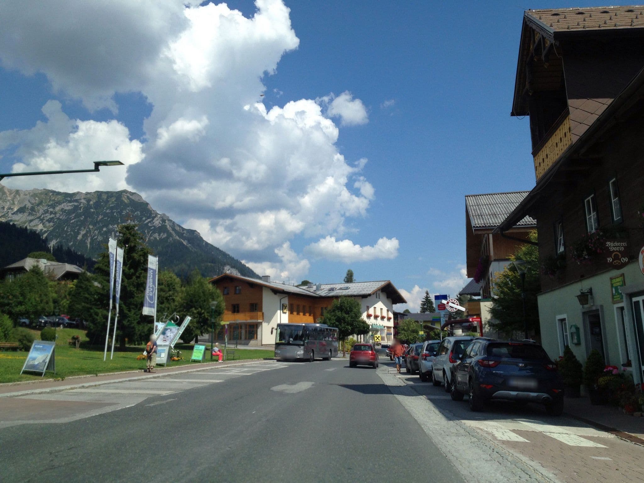Street view near Robert Simonlehner G.m.b.H. & Co., Ramsau am Dachstein — © istefanos (CC BY-SA · Mapillary)