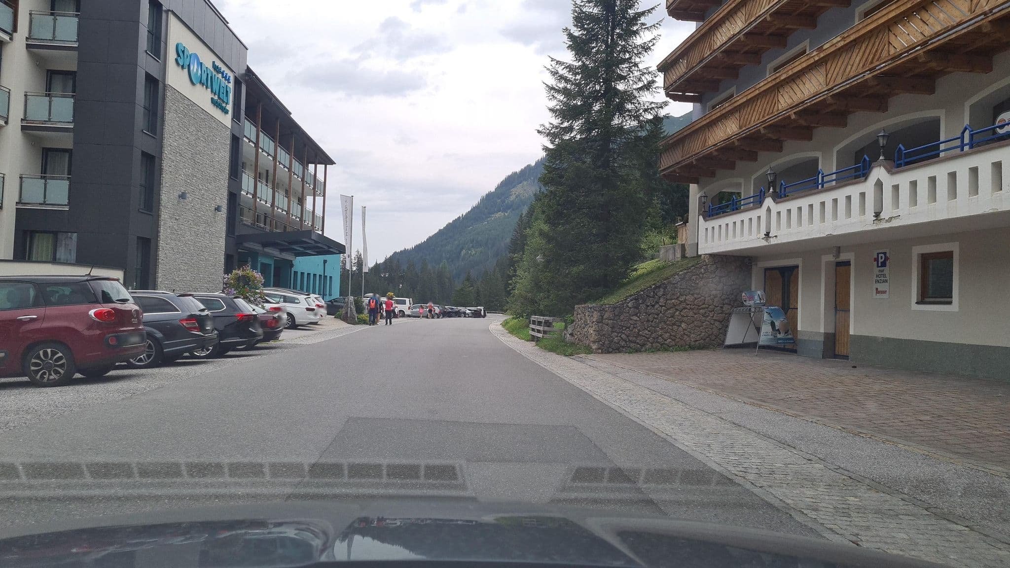 Street view near STG Hotels GmbH, Radstadt — © schermy_at (CC BY-SA · Mapillary)