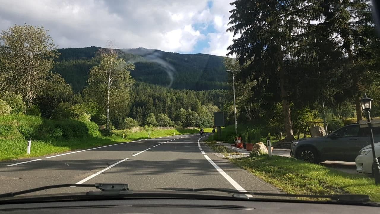 Street view near Pension Stranachwirt, Sankt Michael im Lungau — © mik007 (CC BY-SA · Mapillary)