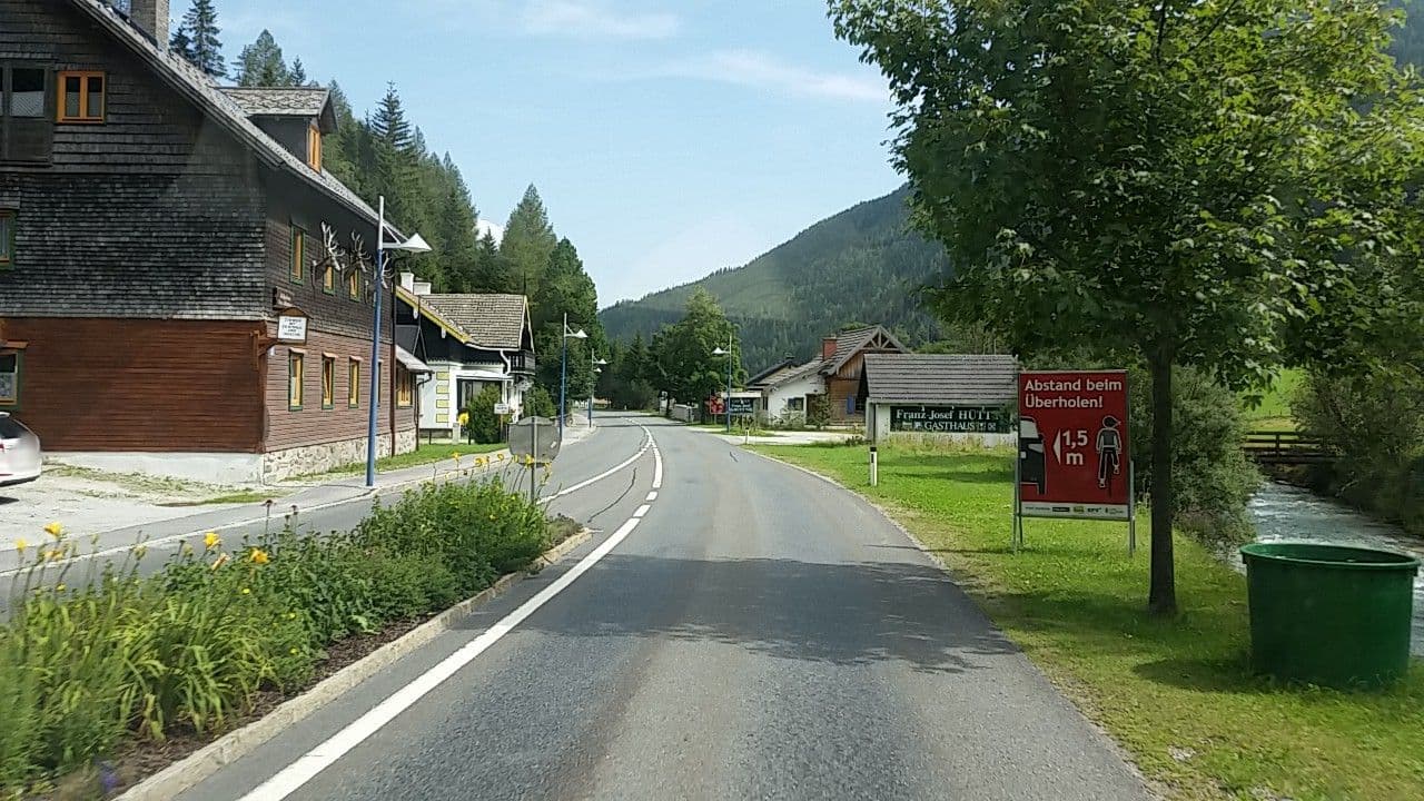 Street view near Haus Wessely, Mauterndorf — © rab (CC BY-SA · Mapillary)