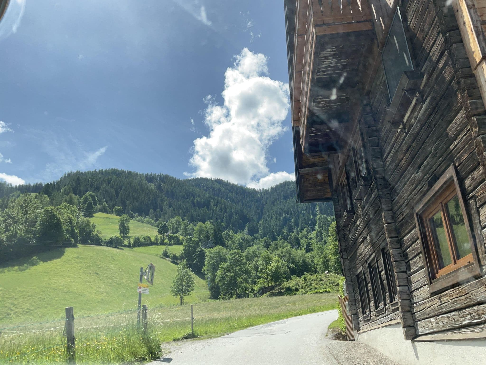 Street view near Mitterwallner Matthias vlg. Klock, Ramsau am Dachstein — © schladming1 (CC BY-SA · Mapillary)