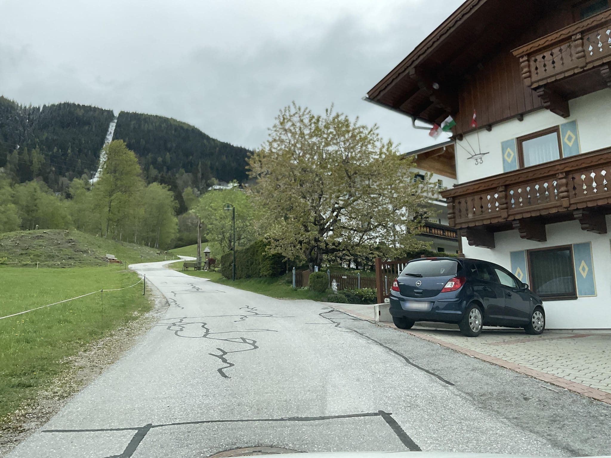 Street view near Komfort Appartement Royal Windberger, Ramsau am Dachstein — © schladming1 (CC BY-SA · Mapillary)