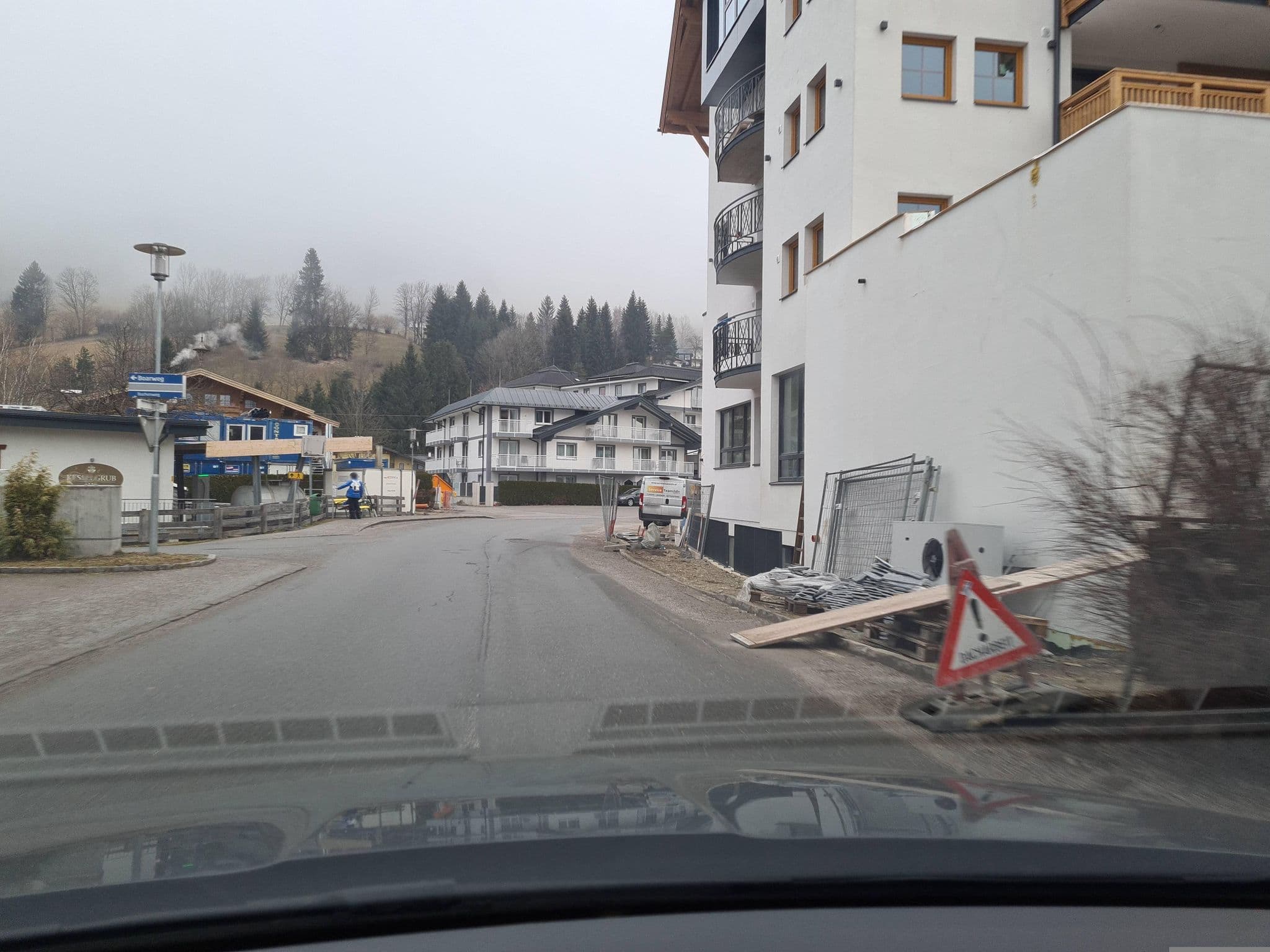 Street view near Hotel-Gasthof Kesselgrub, Johann Thurner, Altenmarkt im Pongau — © schermy_at (CC BY-SA · Mapillary)