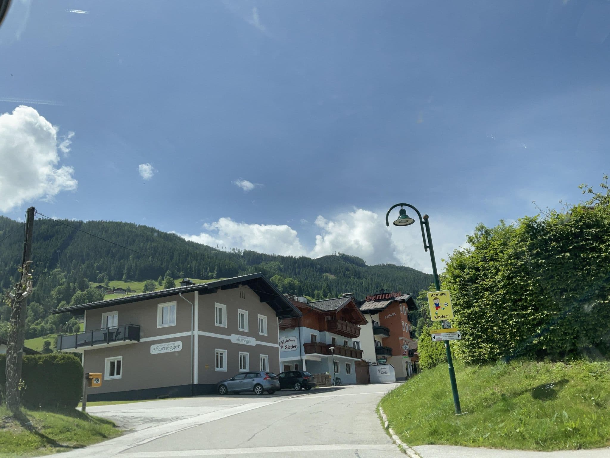 Street view near Brunnerwirt, Ramsau am Dachstein — © schladming1 (CC BY-SA · Mapillary)
